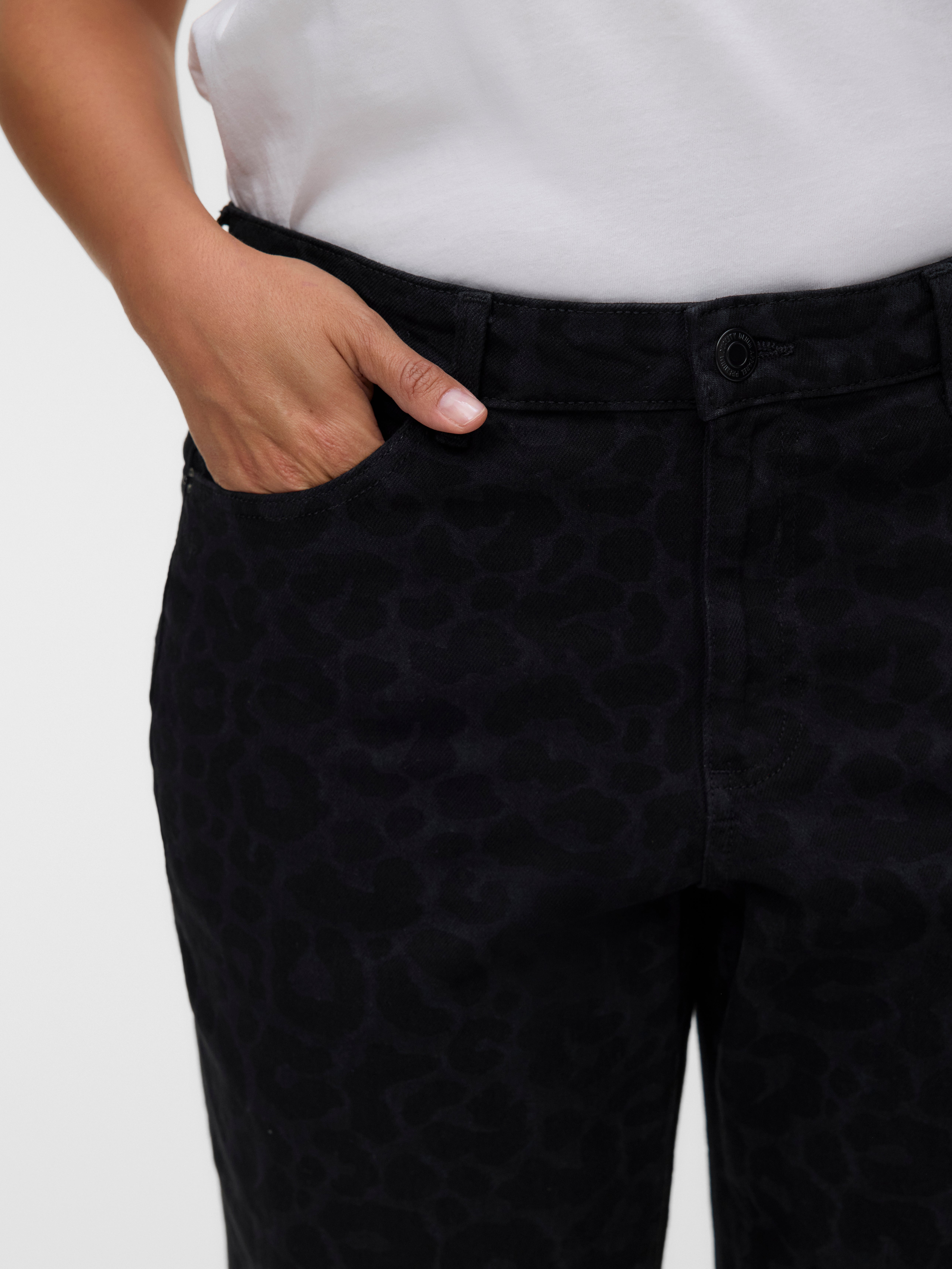 VMCTESSA High rise Mom fit Jeans