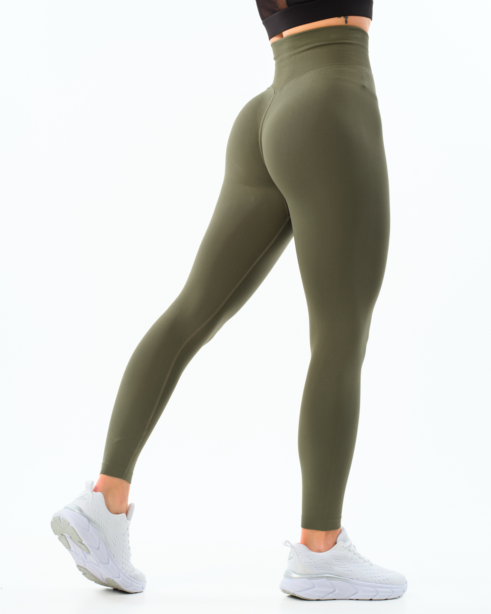 LEVITY Challenge Seamless Tights Green Olive