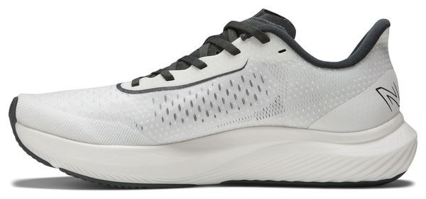 Chaussures de Running New Balance Fuelcell Rebel v3 Blanc