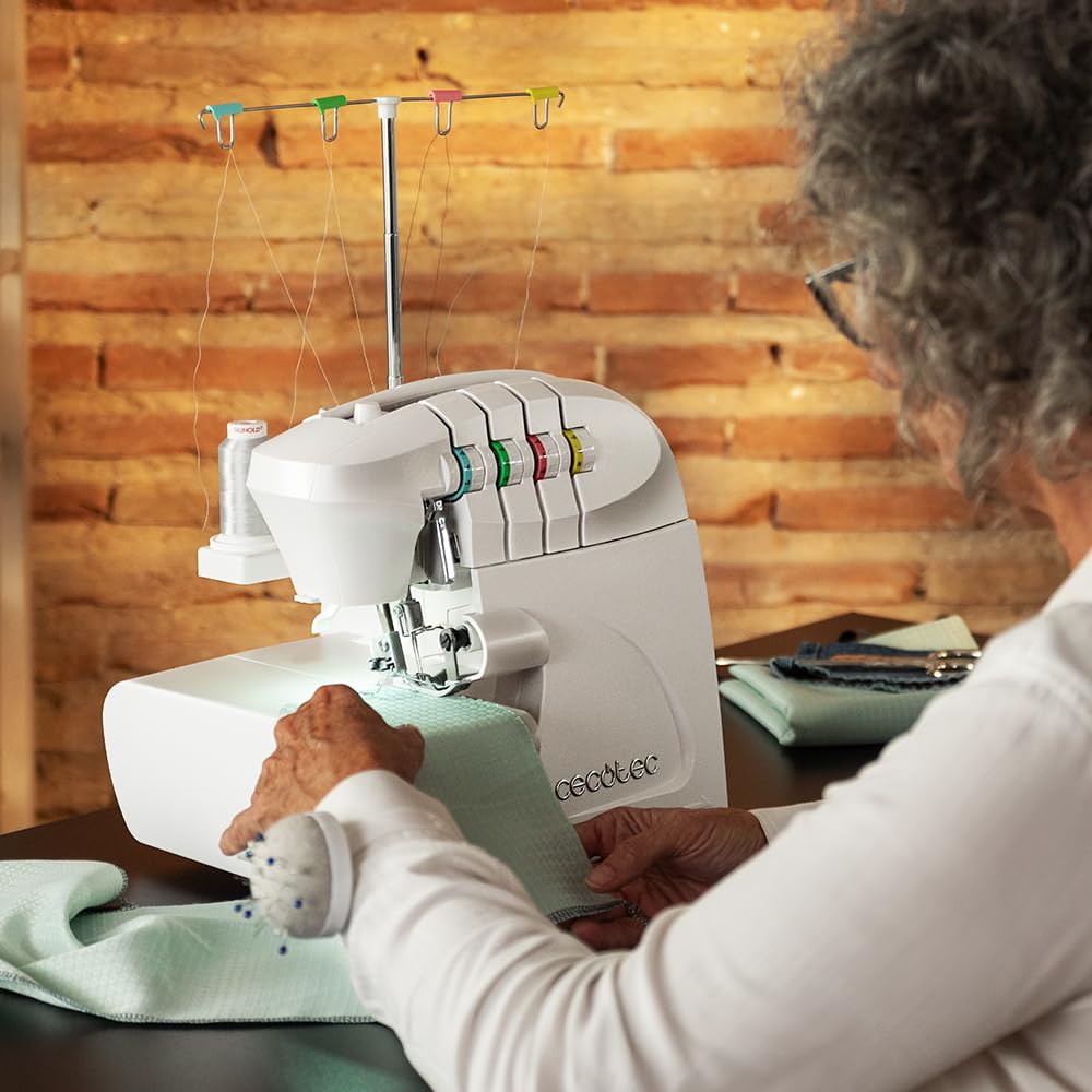 Cecotec Machine à Coudre Bellecouture Overlock, Vitesse 1100 tr/min, Pression du Pied-De-Biche Réglable, Entraînement Différentiel, Fonctions de Point