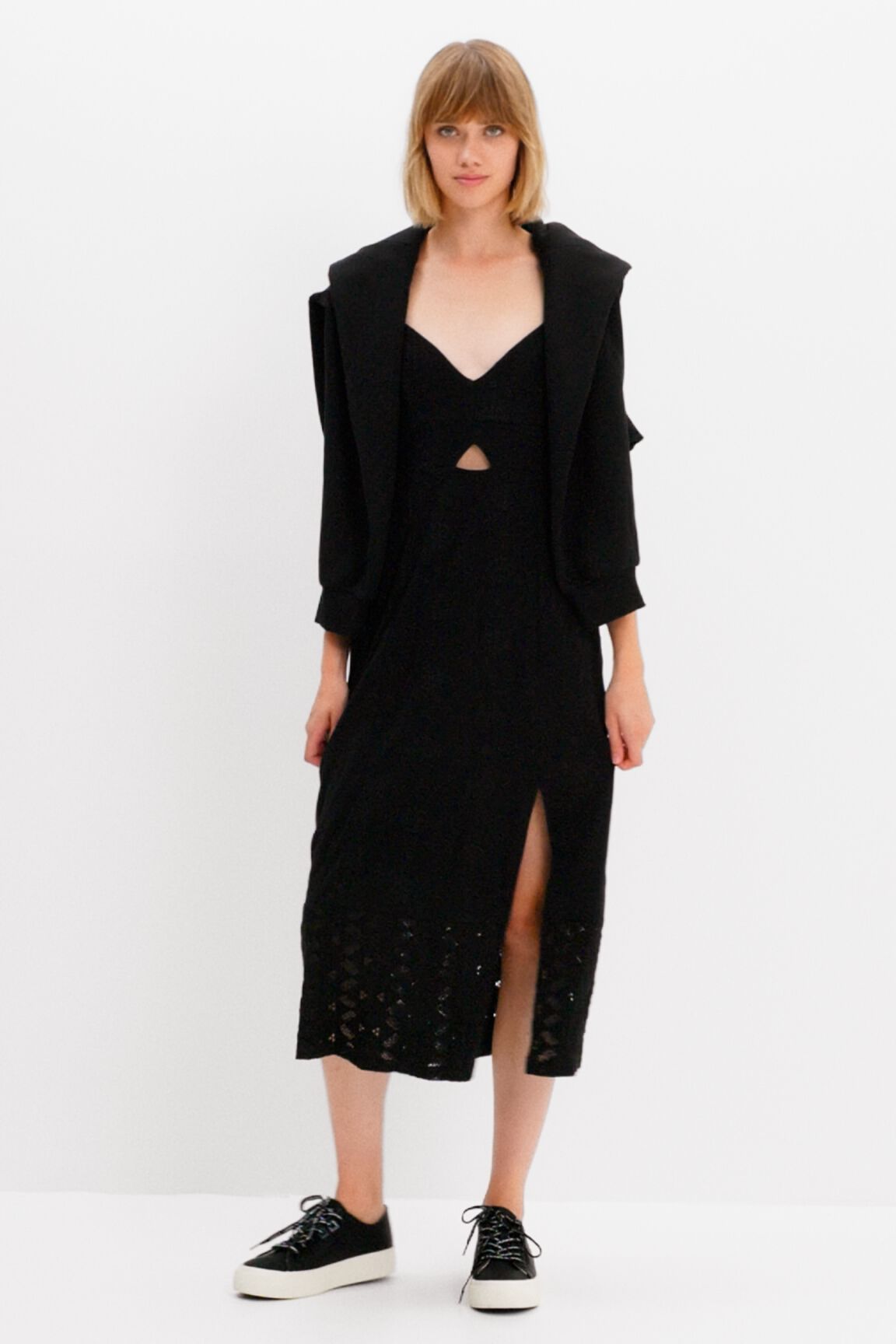 Vestido midi bordado