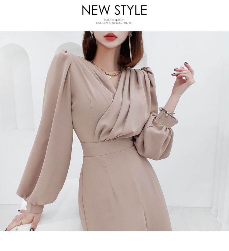 Yolandus - Lange mouwen V-hals effen losse jumpsuit