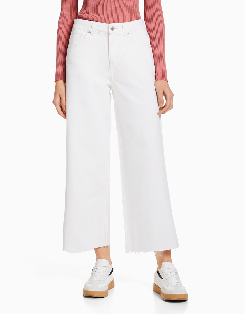 calças jeans cropped de perna larga