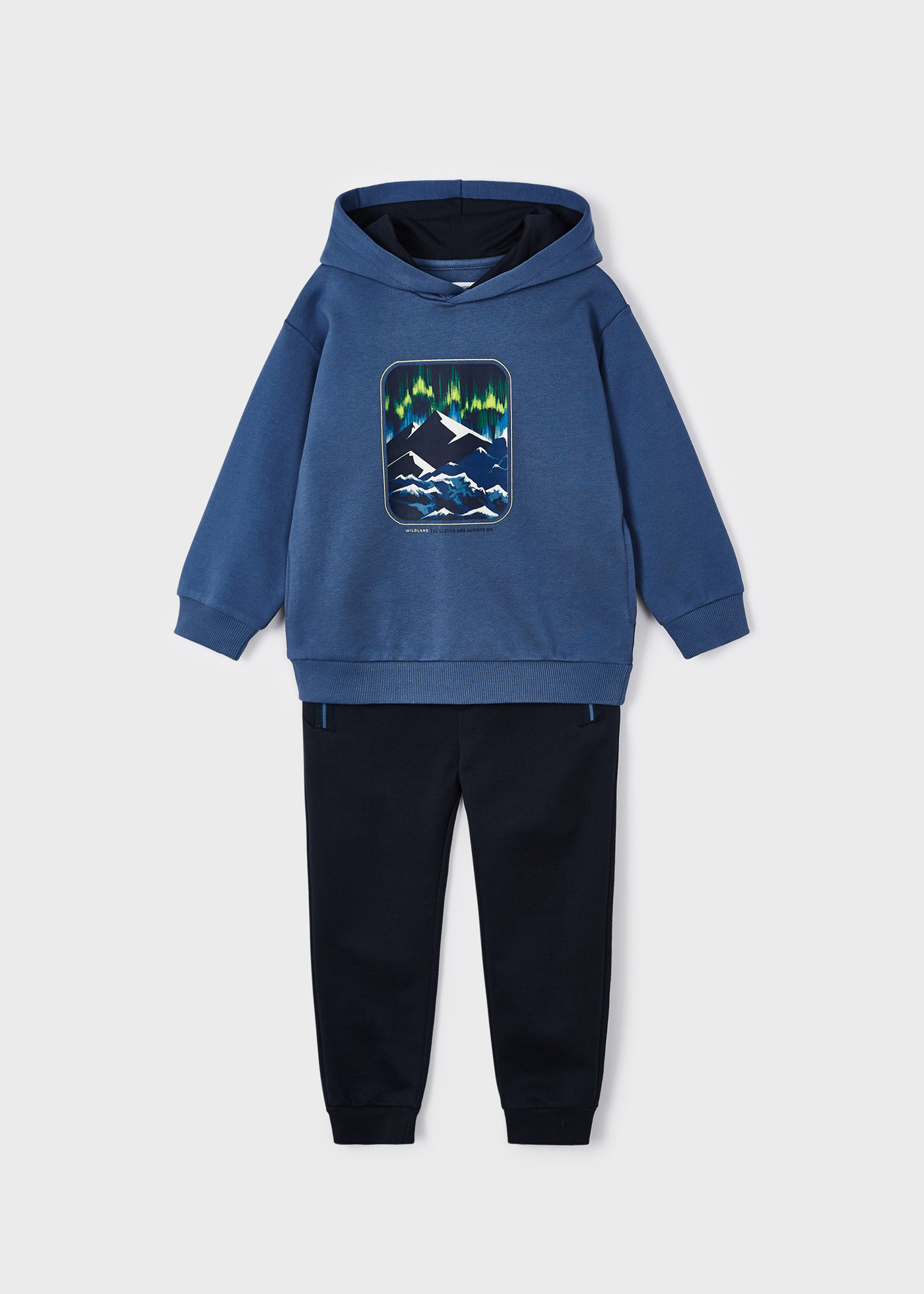 Conjunto de treino estampado de duas peças para meninos