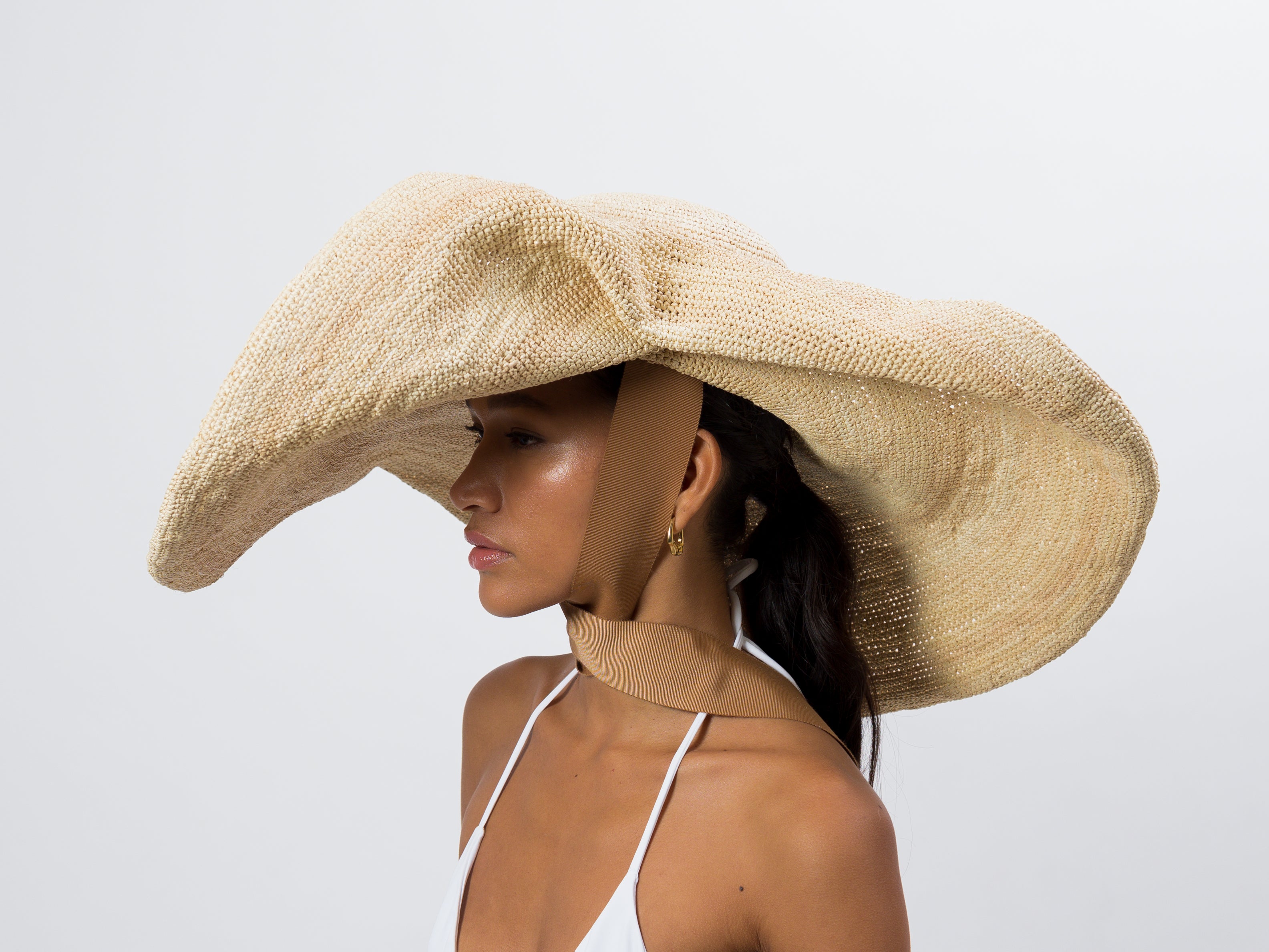 Chapeau glamour au crochet