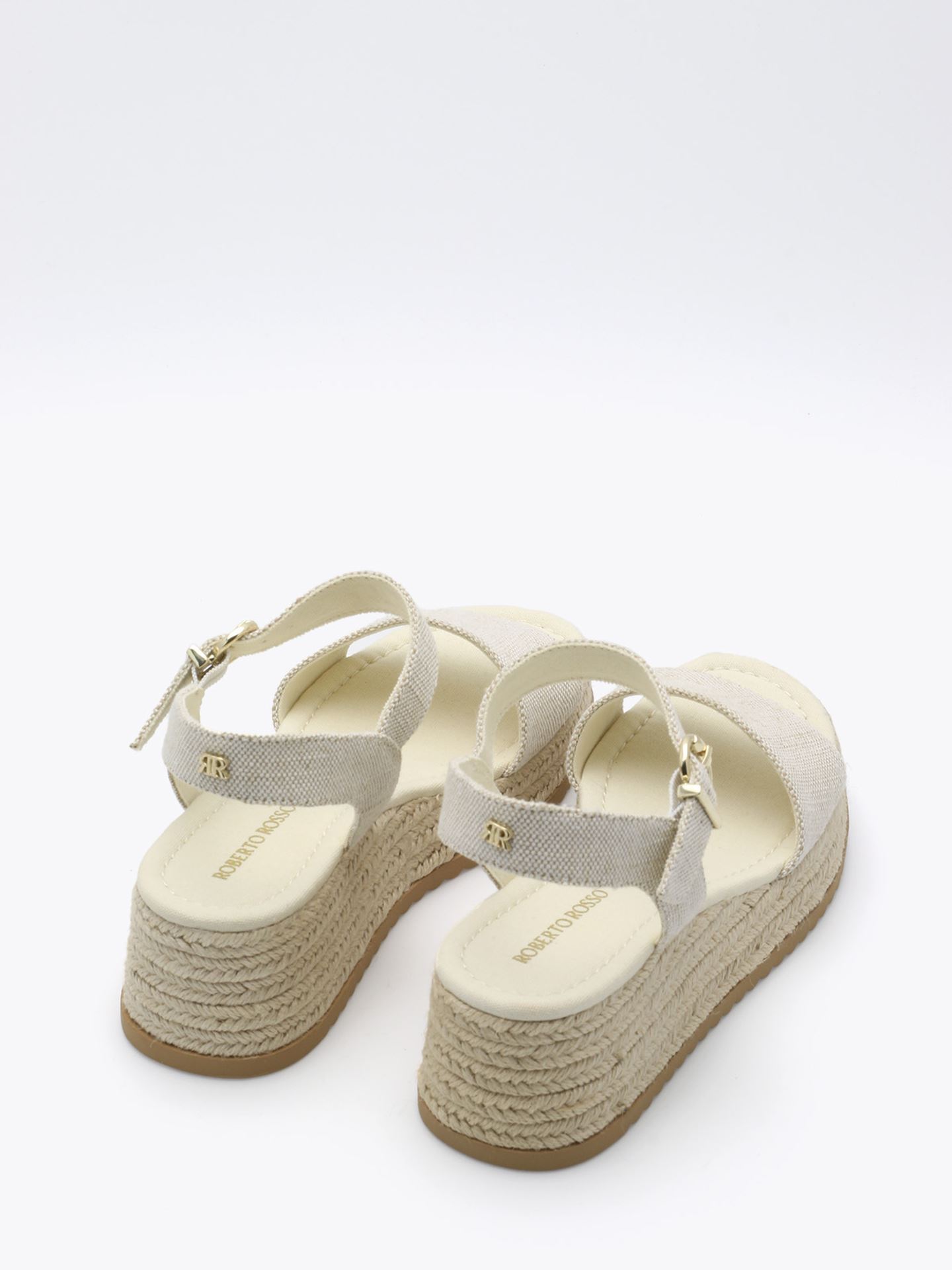Lili Wedge