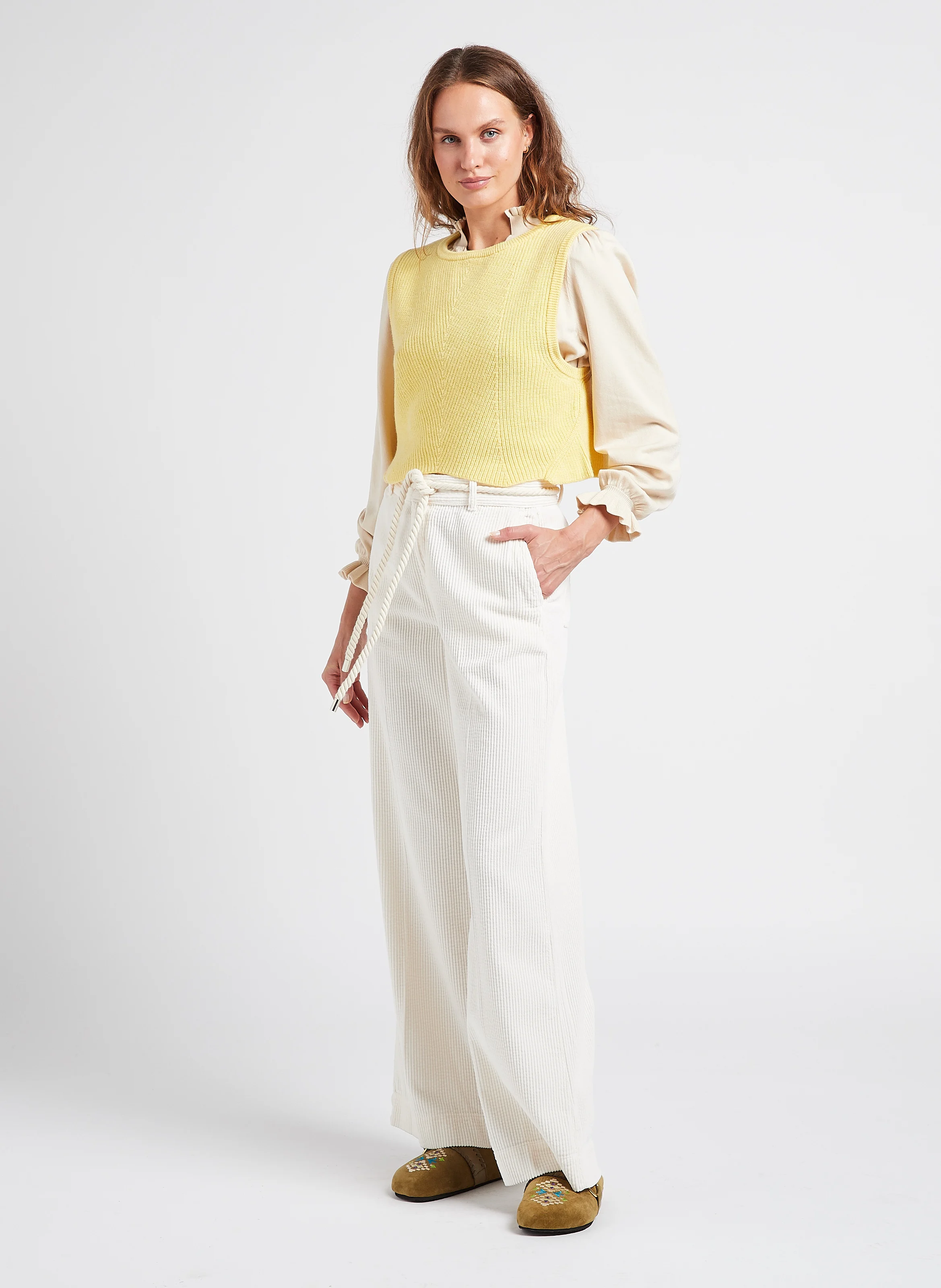 ANNIE - Pull court sans manches en laine et cachemire | Jaune