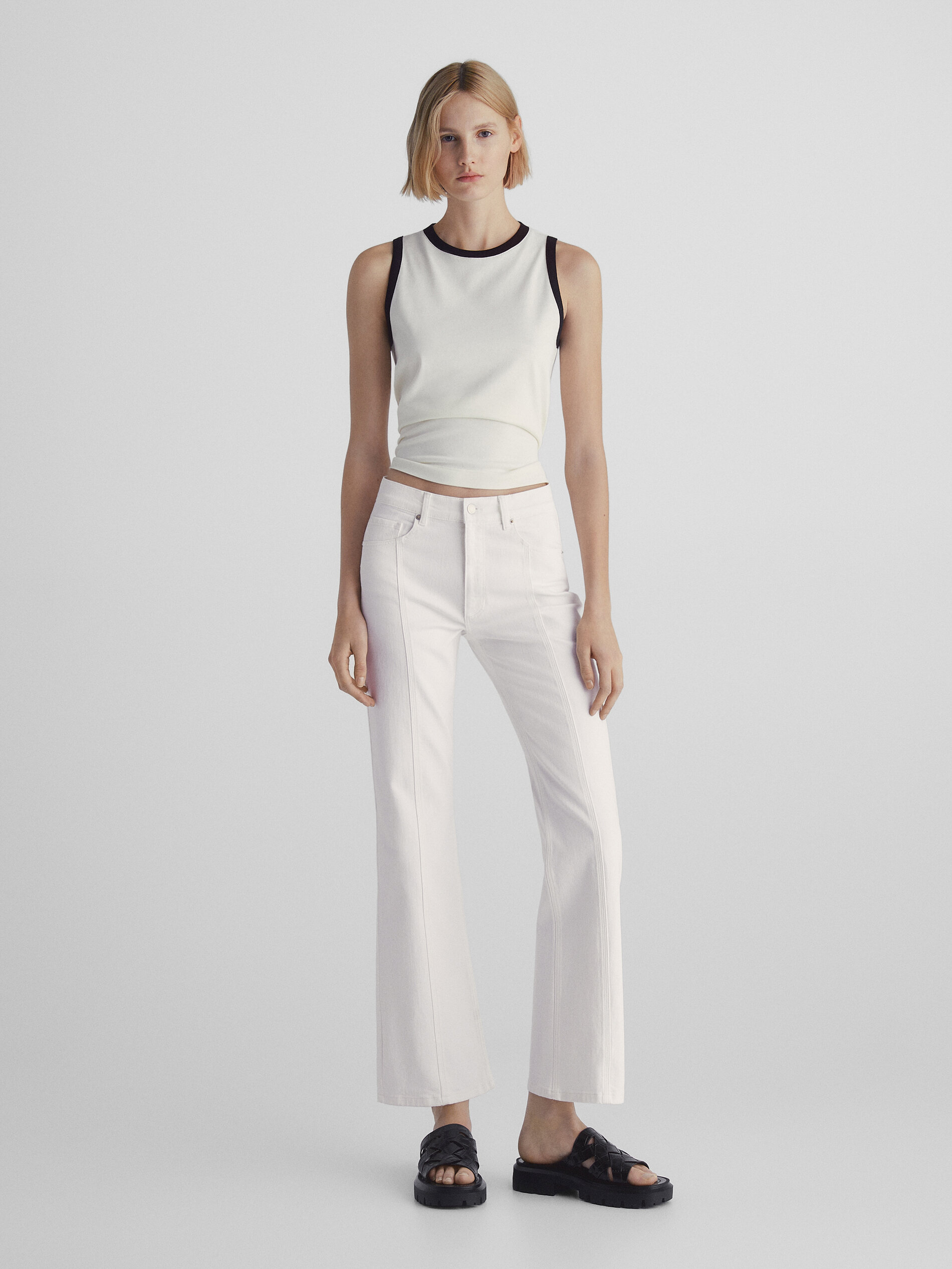 Calça vaquero tiro alto flare - CRUDO