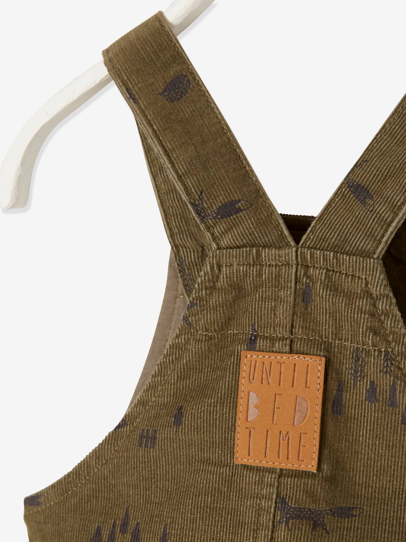 Jardineira infantil de veludo estampado, estampa verde média