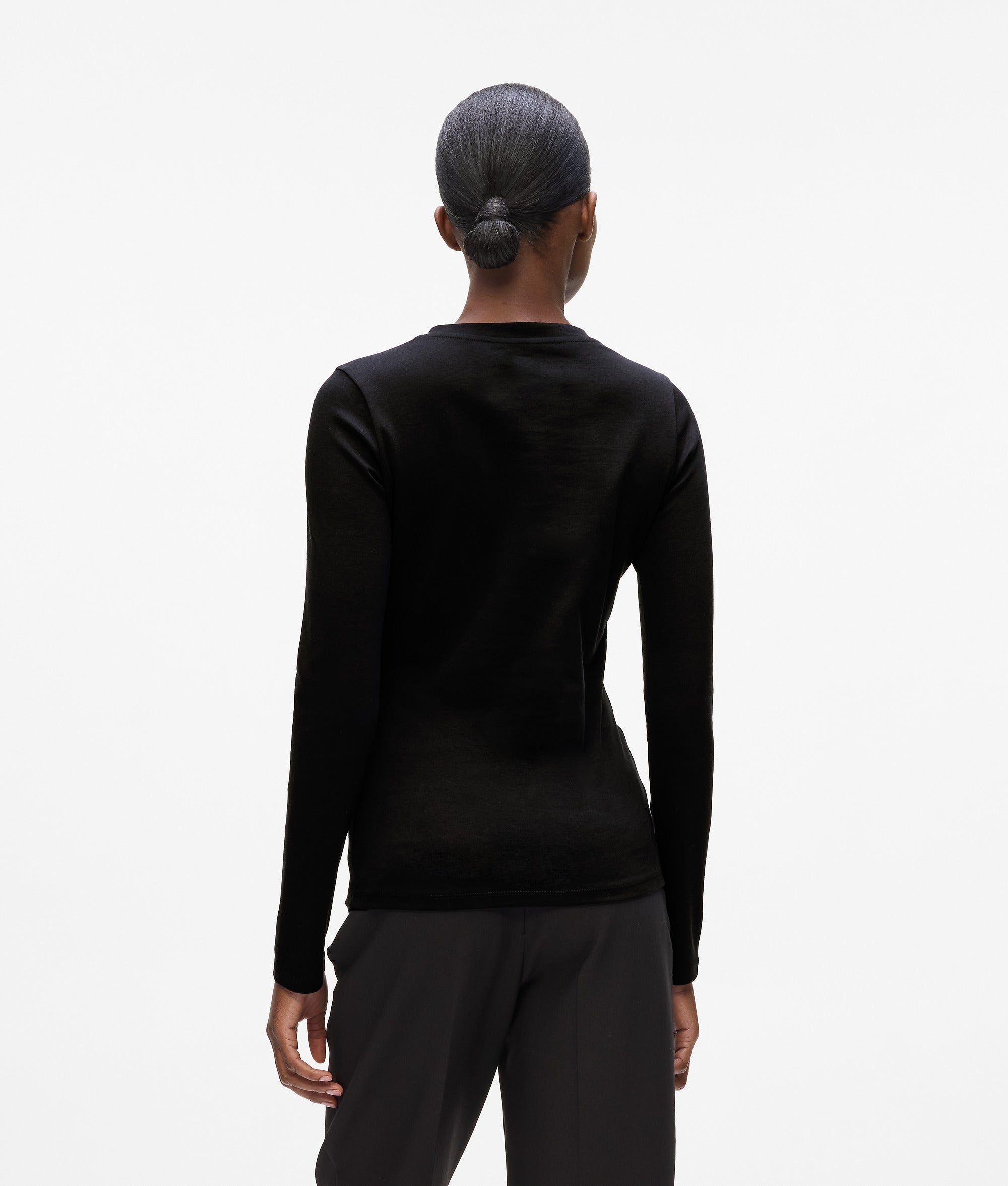 T-shirt met lange mouwen en knoopdetail