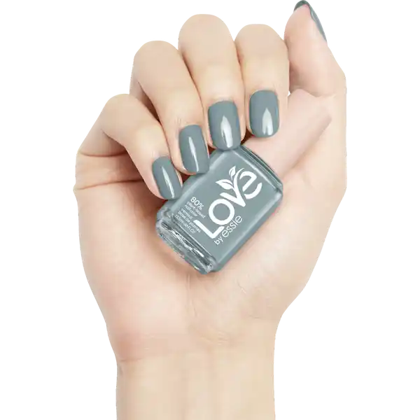 LOVE BY ESSIE Nagellack 210 GOOD IMPRESSIONS