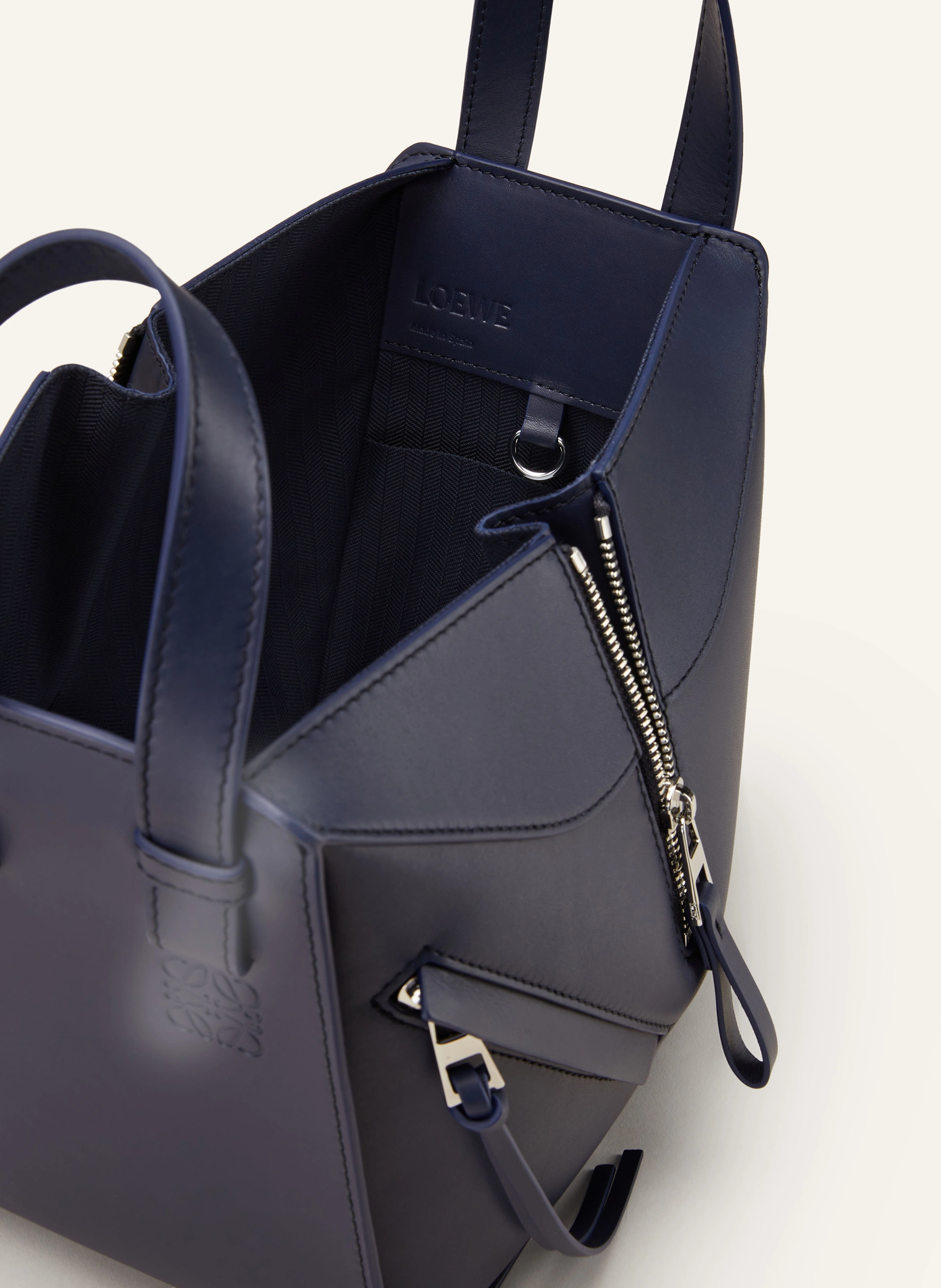 LOEWE Handtasche HAMMOCK