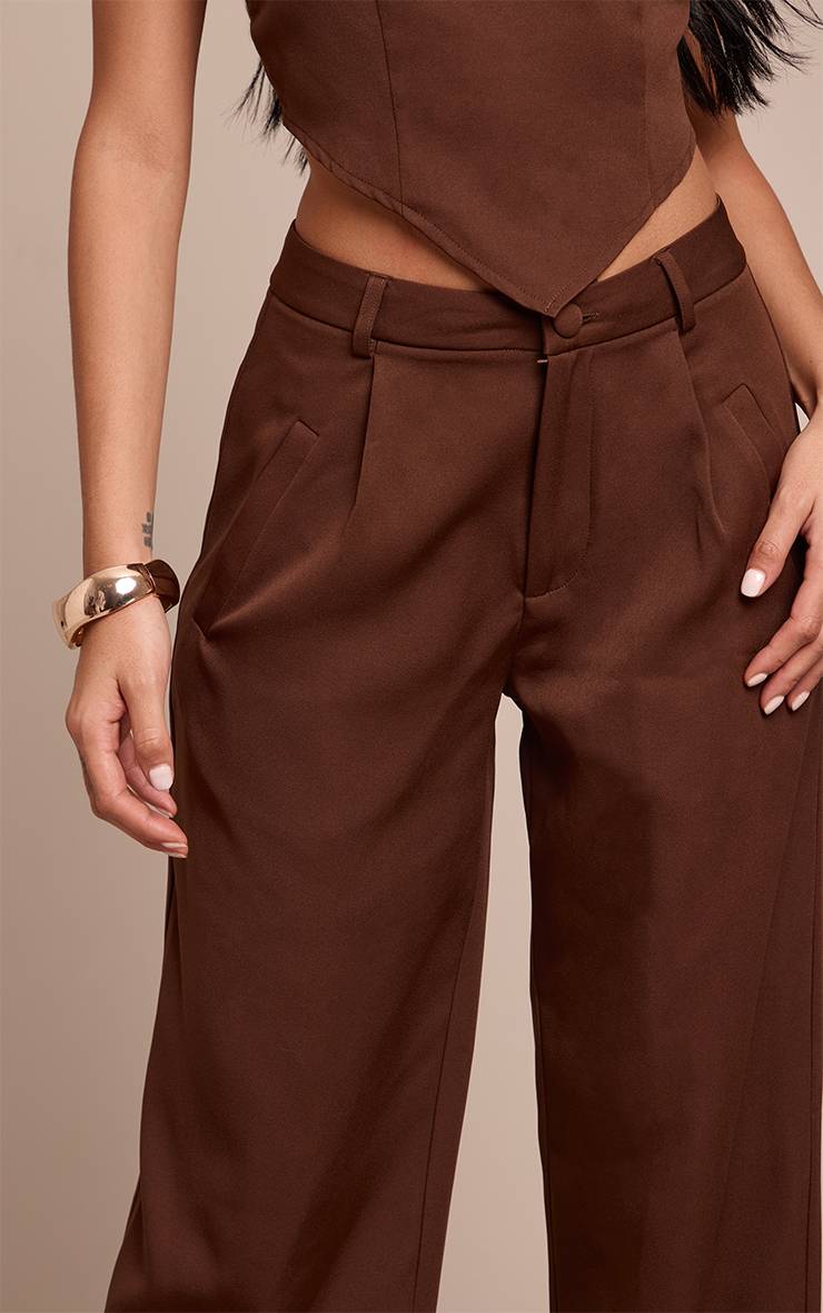 Chocolat Pantalon Large À Détails Plissés En Tissu Tissé Coordonné