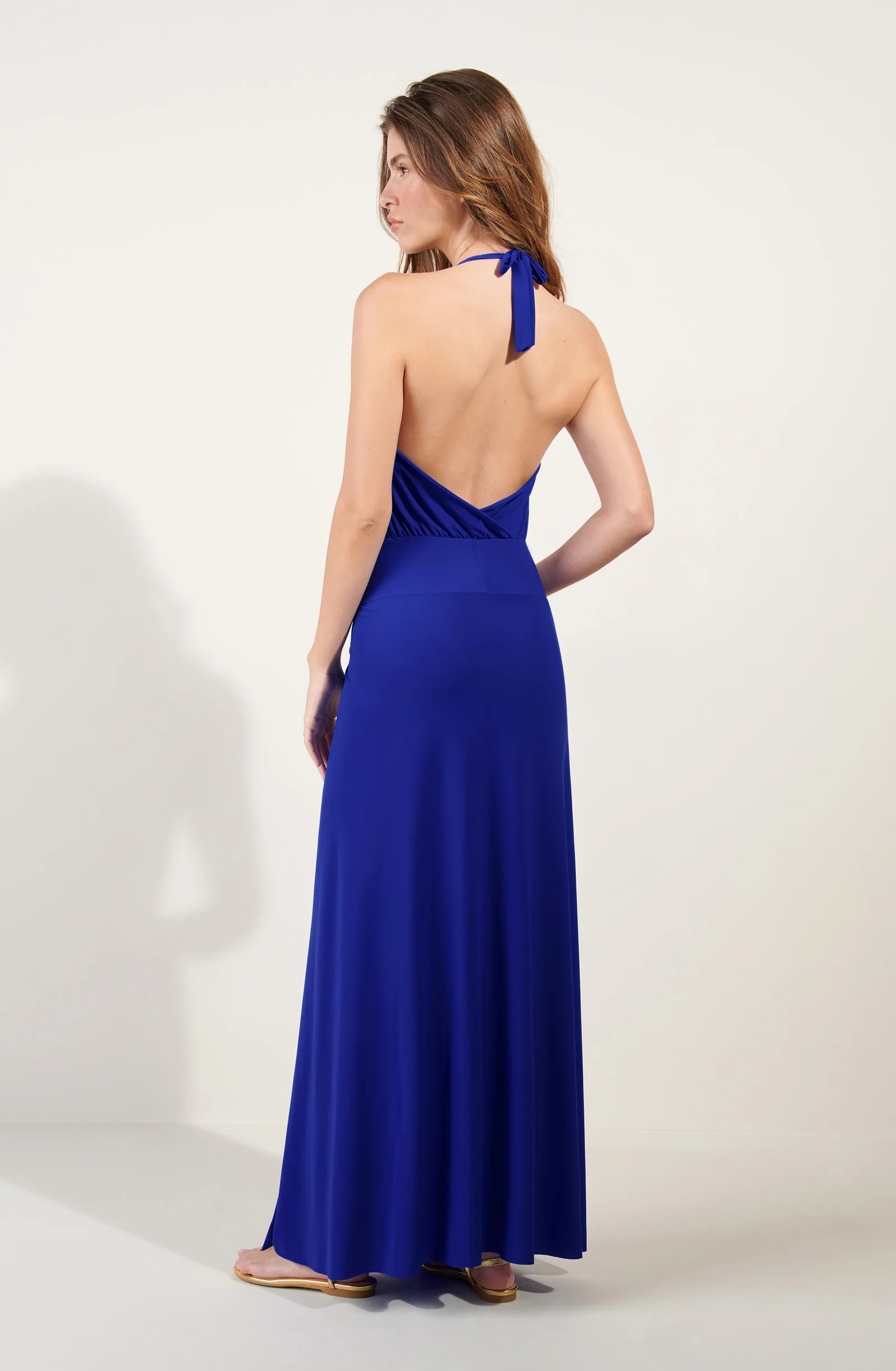 rona Longue robe portefeuille saphir dos nu Saphir