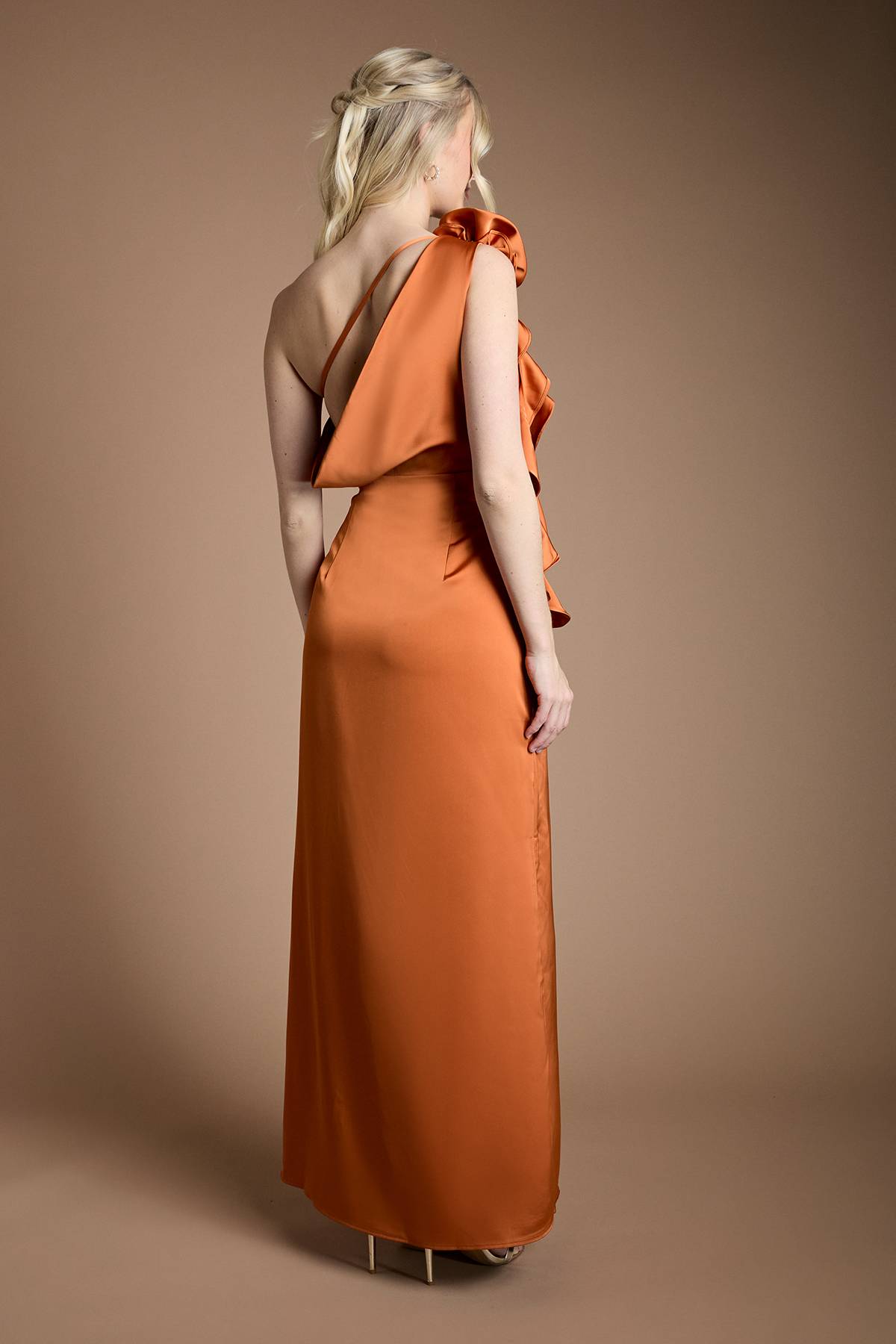 Oasis Robe de Demoiselle d'Honneur Longue Asymétrique avec Corsage