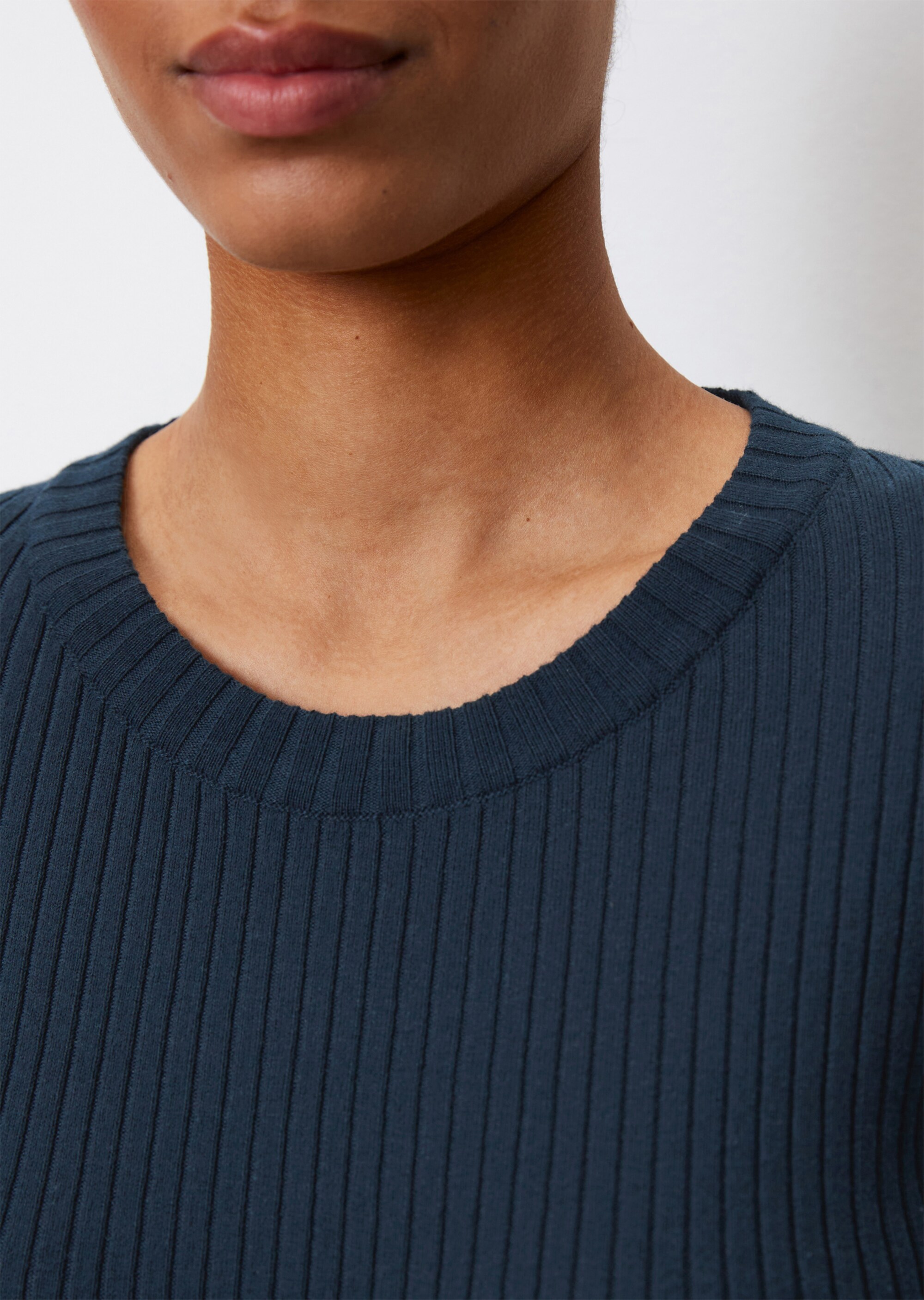 Kurzarm-Strickpullover fitted aus Organic Cotton-Mix