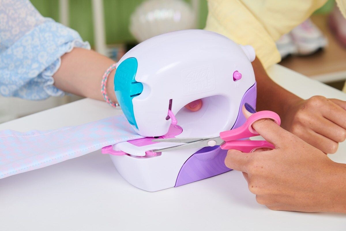Cool Maker - Symaskine Til Børn - Stitch 'N Style Fashion Studio