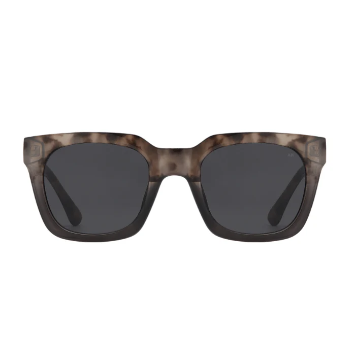 A. Kjærbede  Nancy solbrille - Coquina/Grey transparent