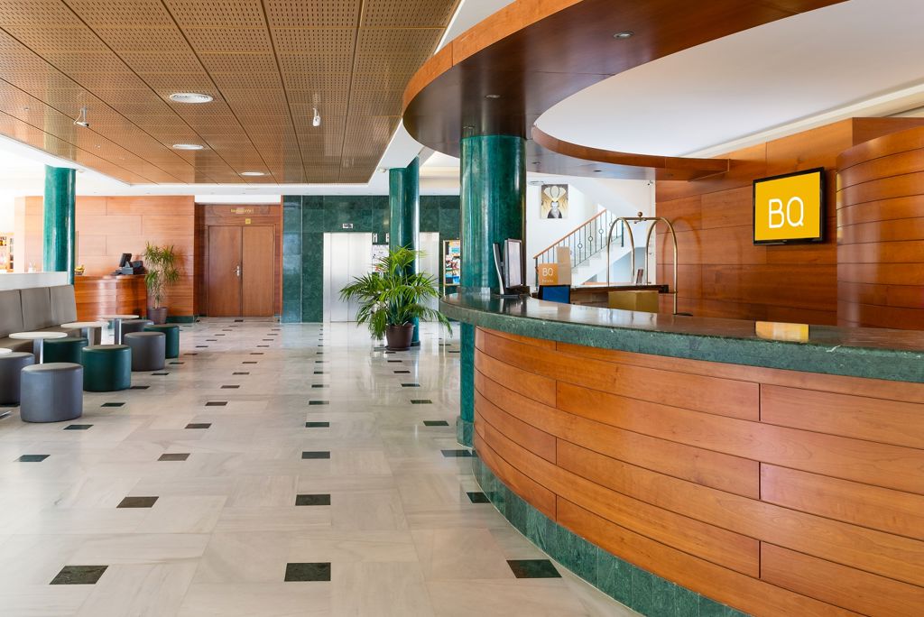 BQ Andalucia Beach Logies en ontbijt - Hotel