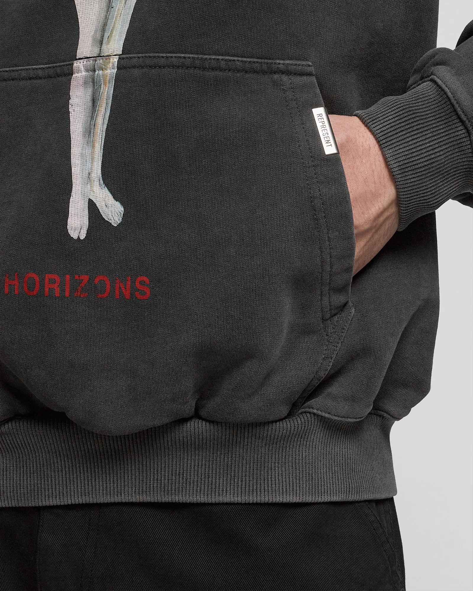 Represente o moletom REBORN