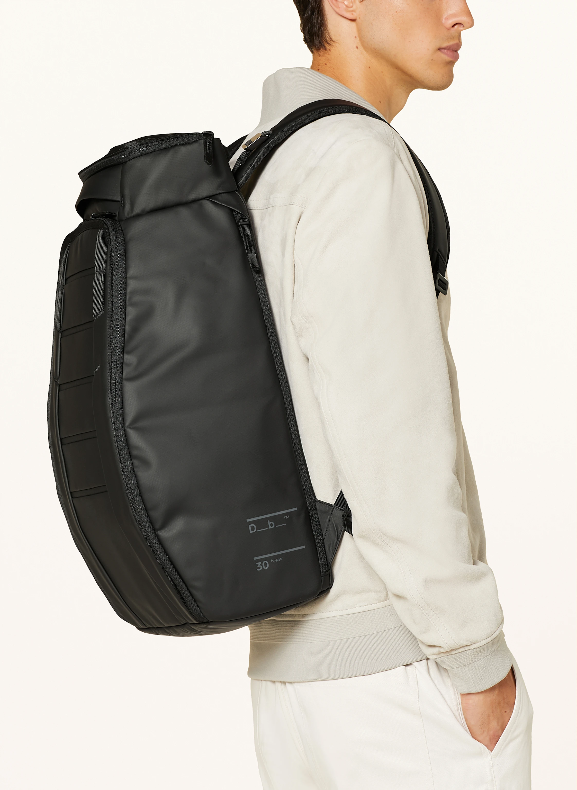 D_b_ Rucksack HUGGER BACKPACK 30 l mit Laptop-Fach