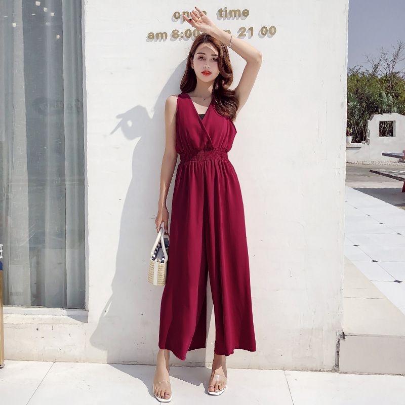 Lewwe - Mouwloze jumpsuit met wijde pijpen