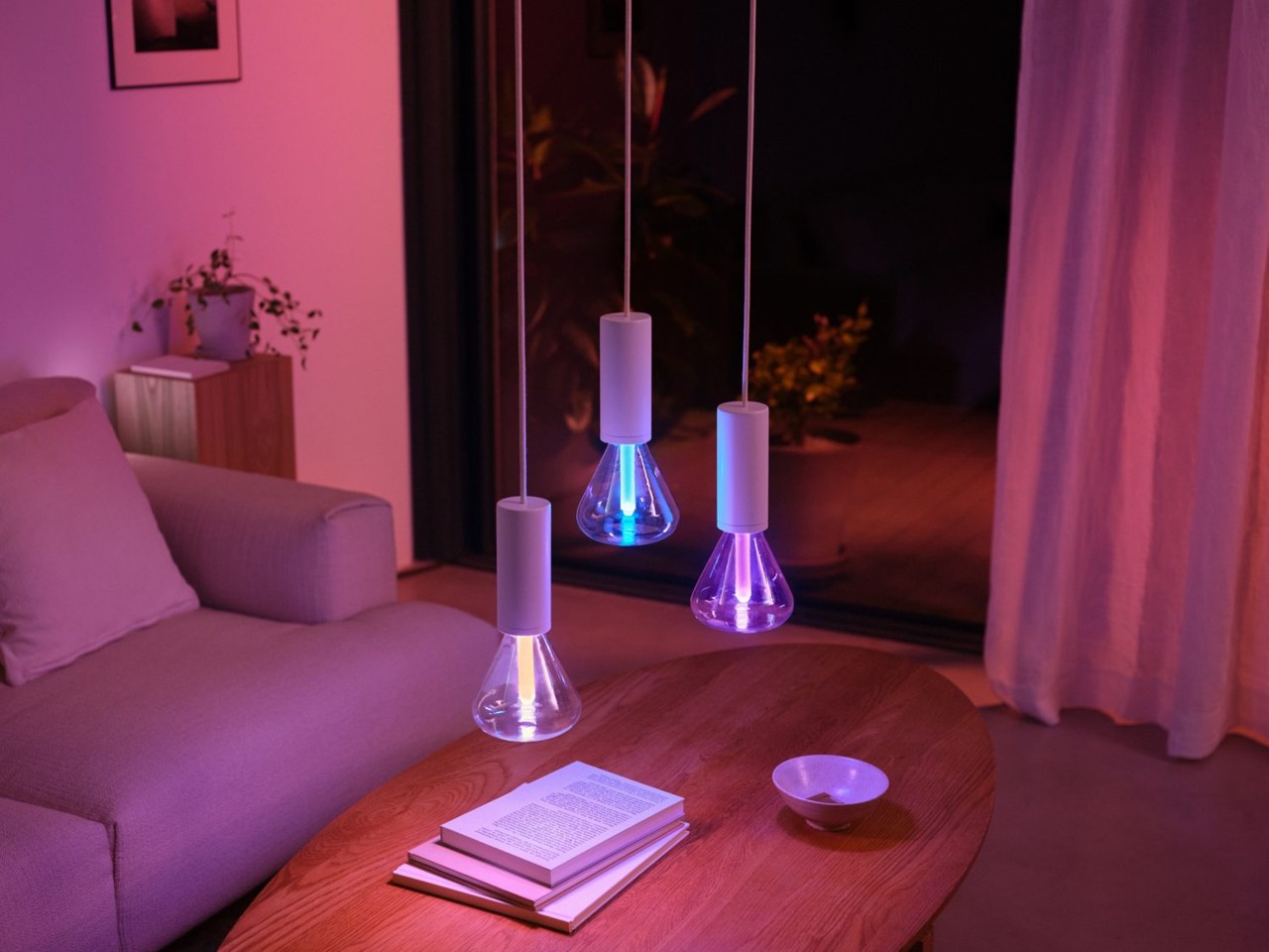 Philips Hue - Light Guide Triangular E27 Pære EU