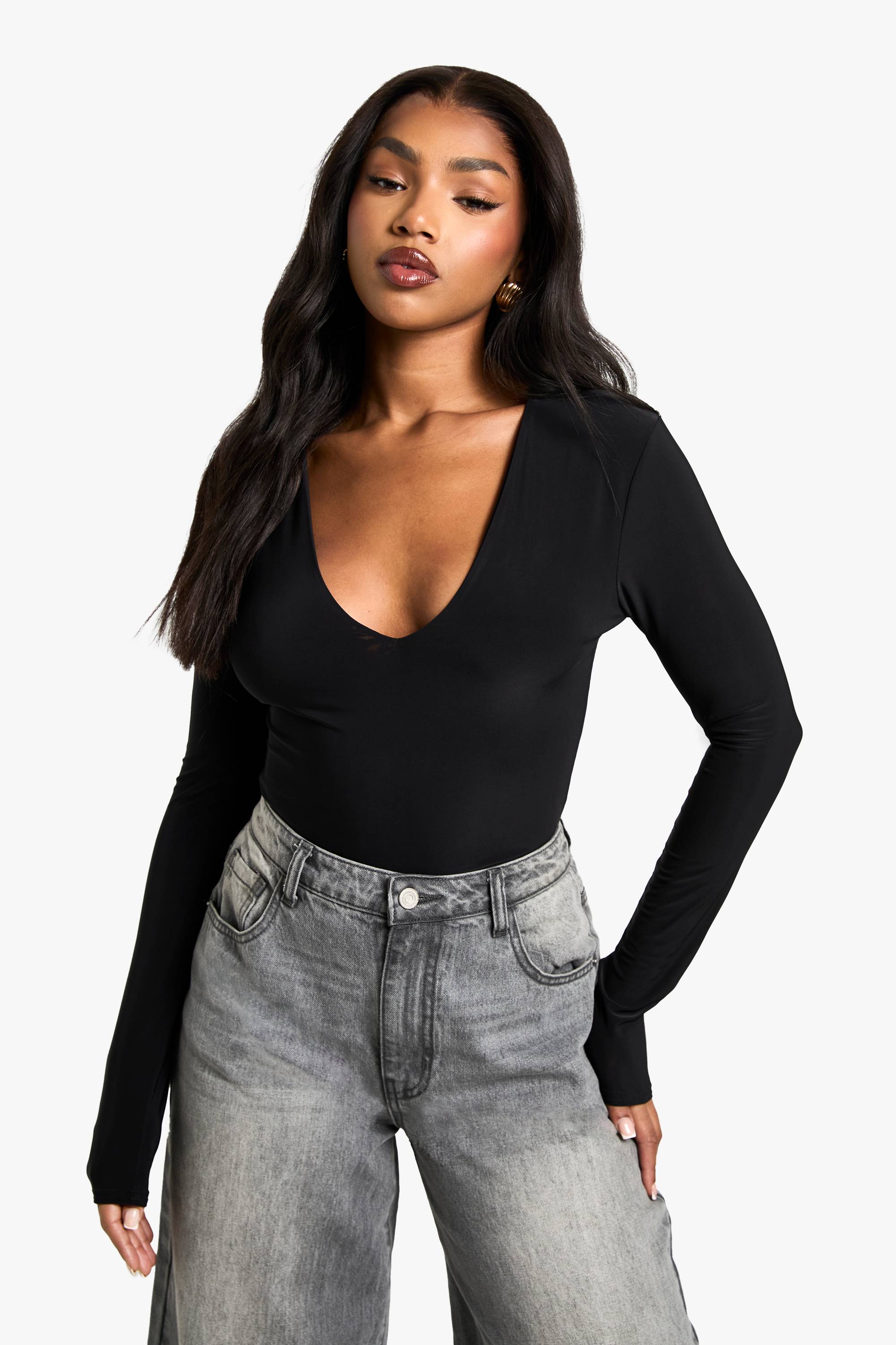 boohoo Body à double couche Slinky à décolleté plongeant à l'avant et manches longues
