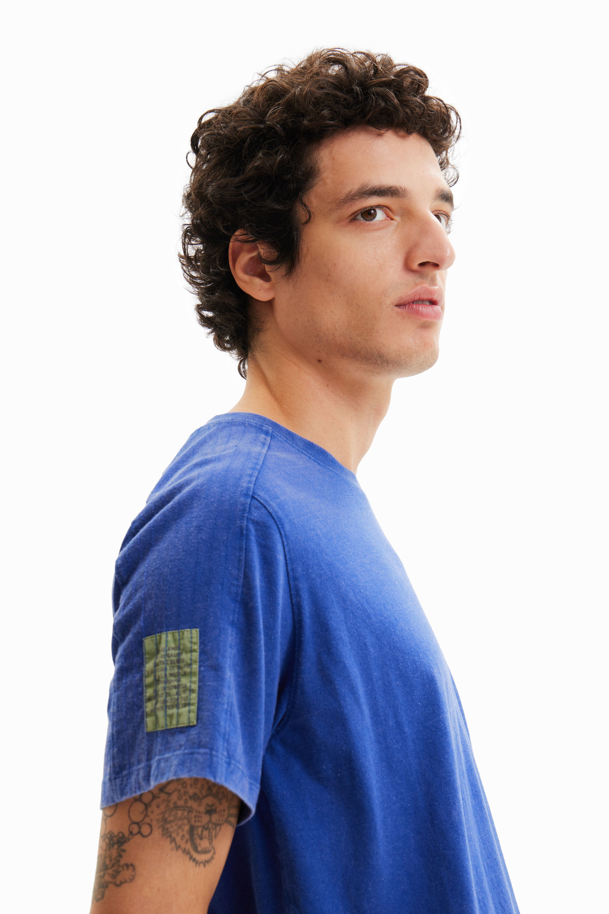 T-shirt uni brodé