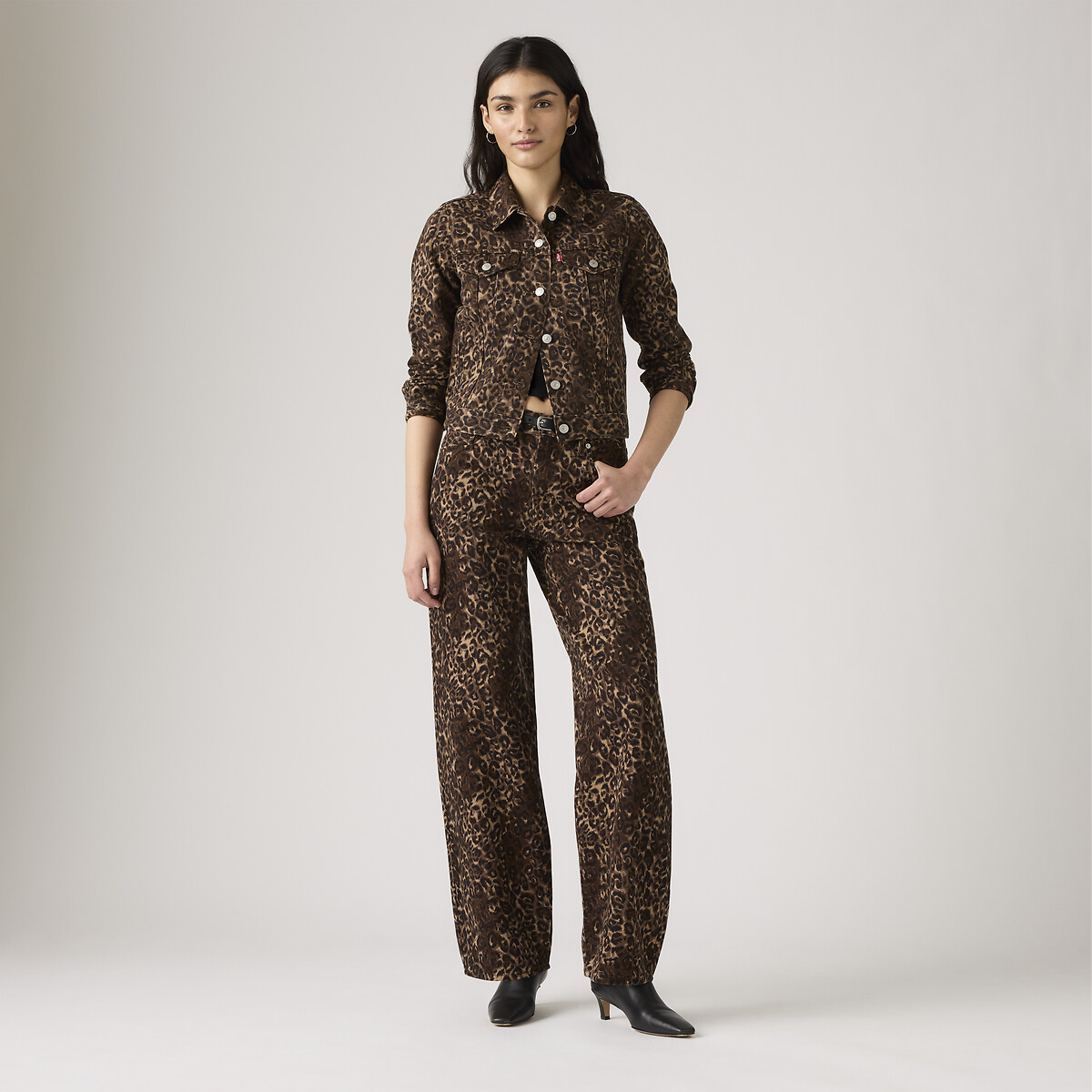 Levi's<br>Calças Jeans Largas Estilo Pai