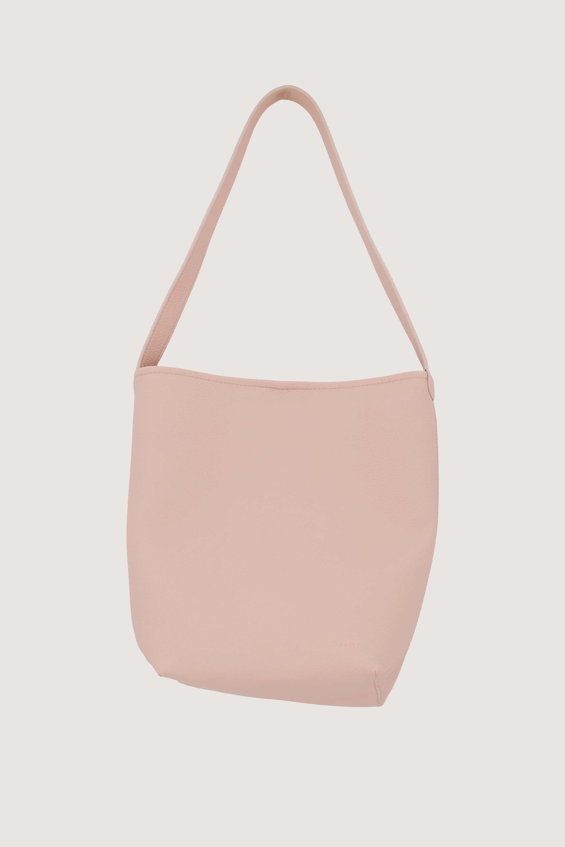 bucket bag