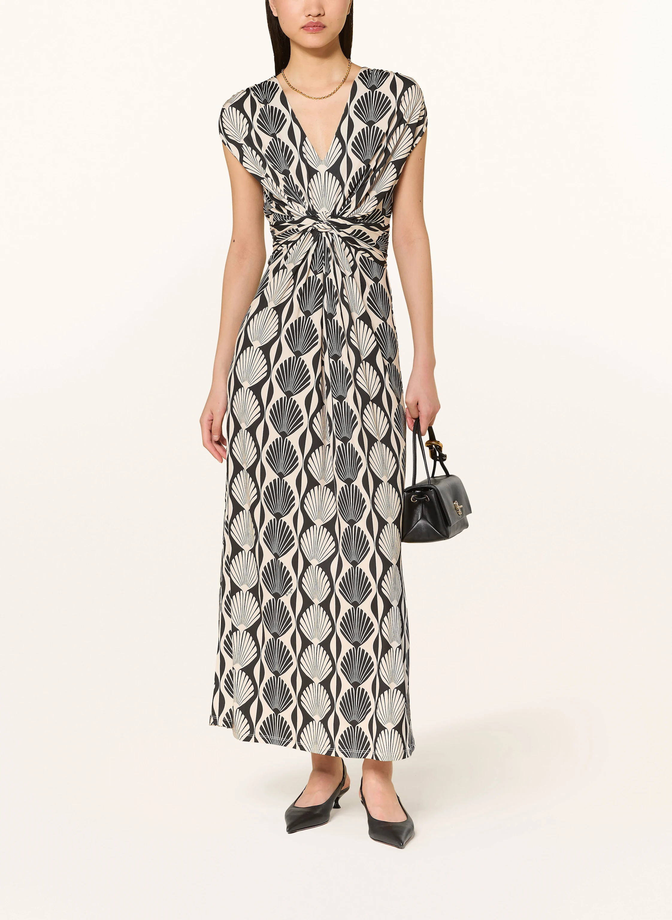 Miss Lagotte Kleid