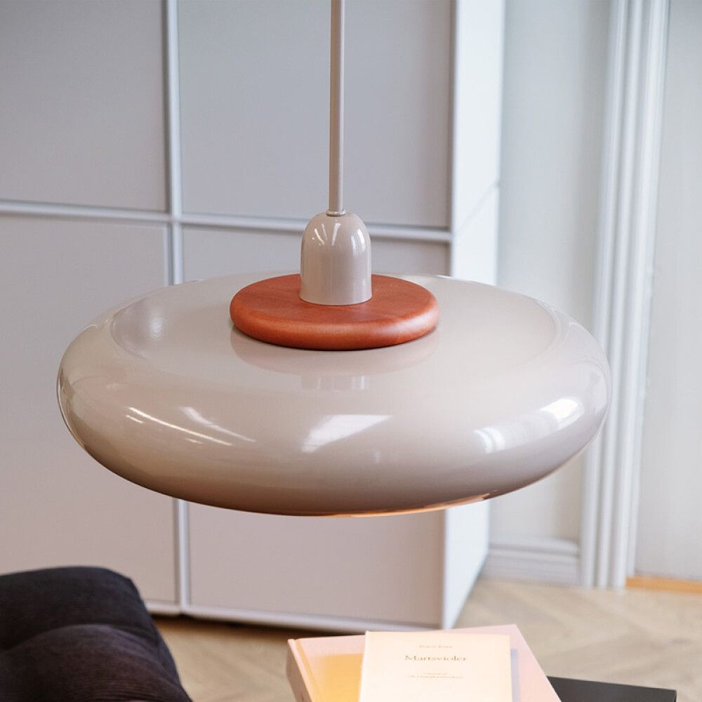 TAKLAMPE DYBERG LARSEN PLANET LATTE