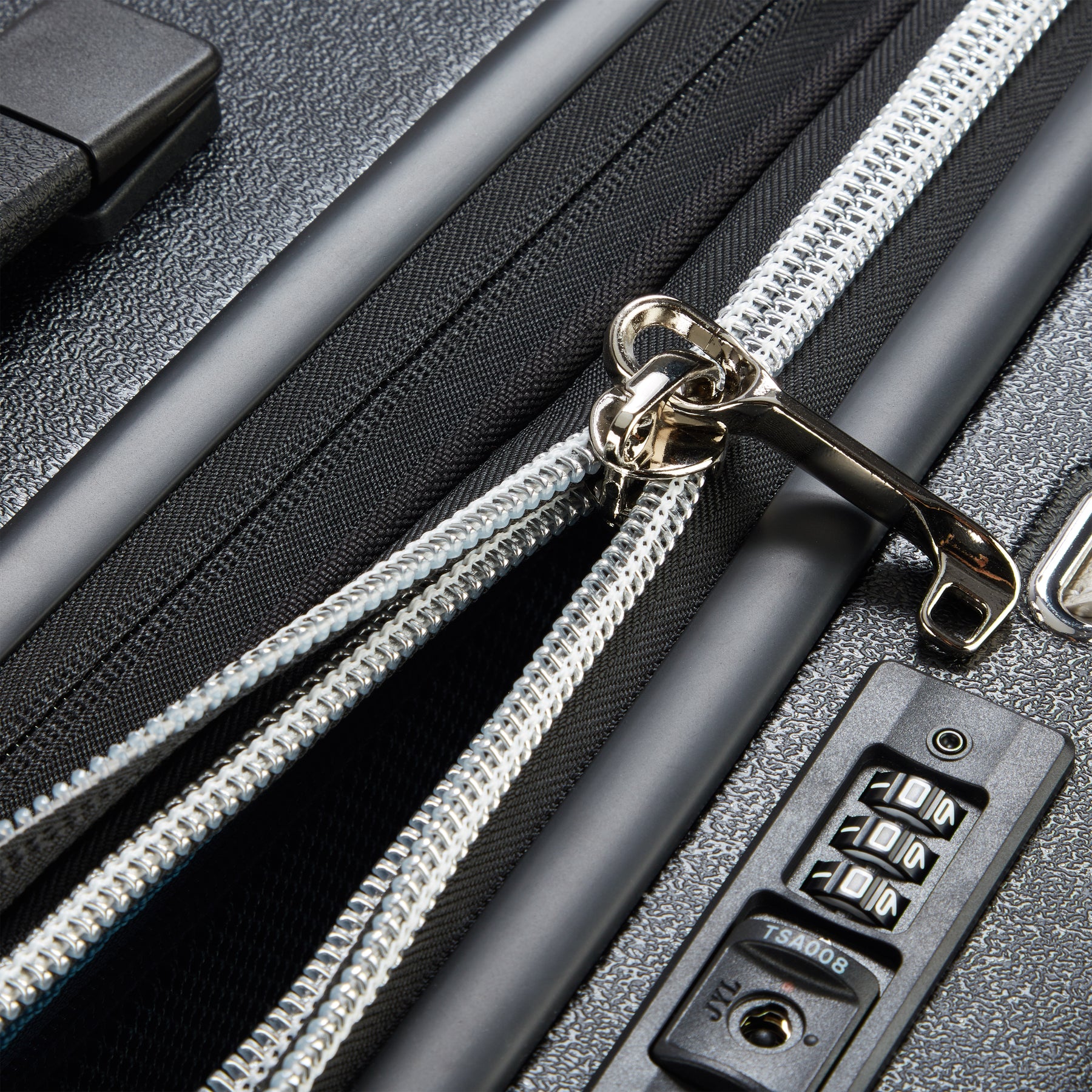 Valise soute - M Extensible (66cm) Édition 80 ans