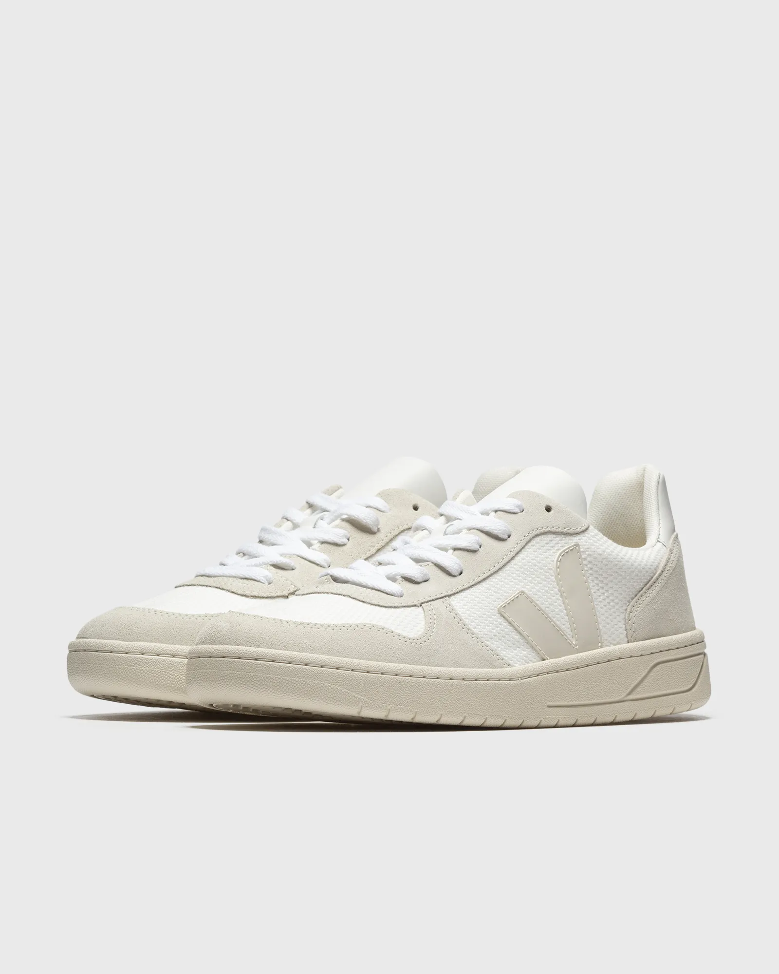 Veja V-10 B-MESH