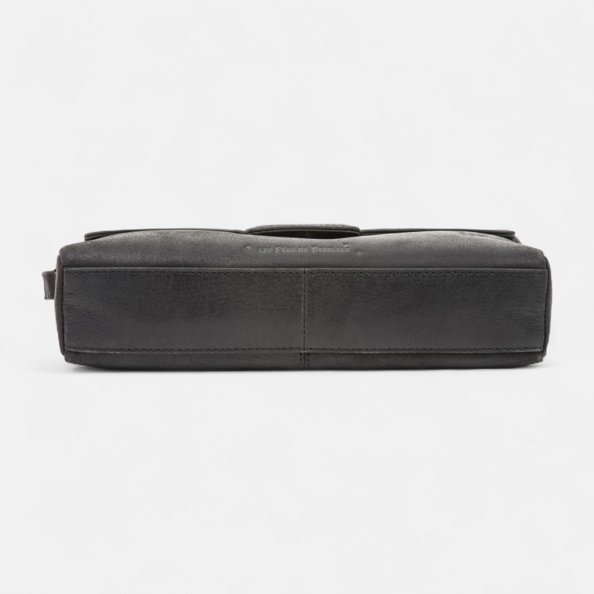 Sac bandoulière en cuir noir