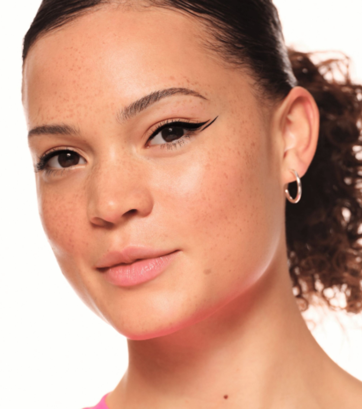essence - Line It Like A Pro Delineador - Black
