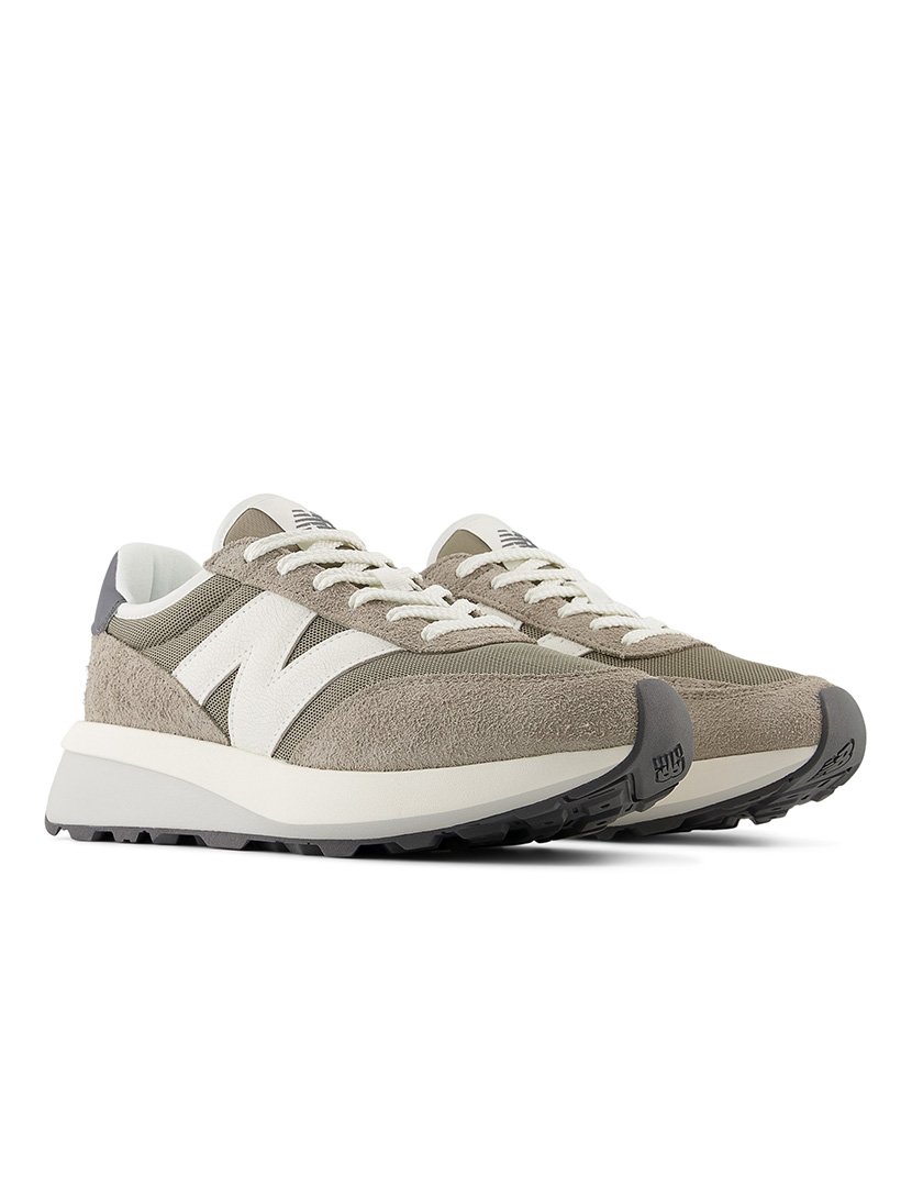 Tennis 370 Arid Stone
