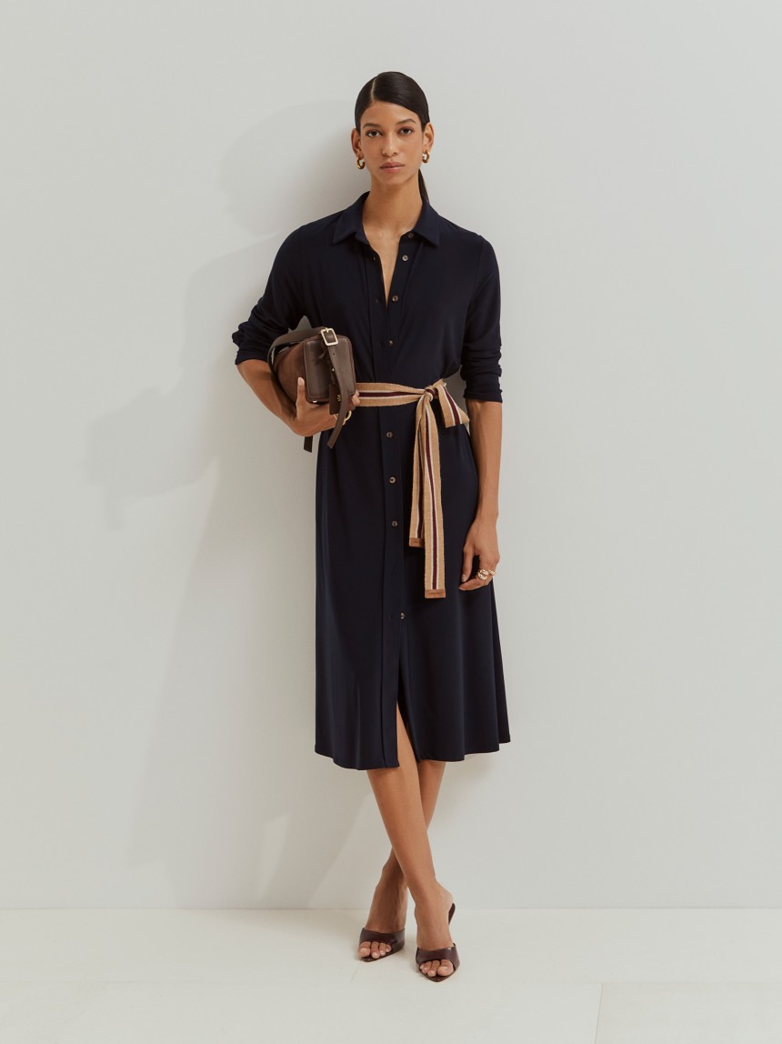 Vestido camiseiro com cinto
