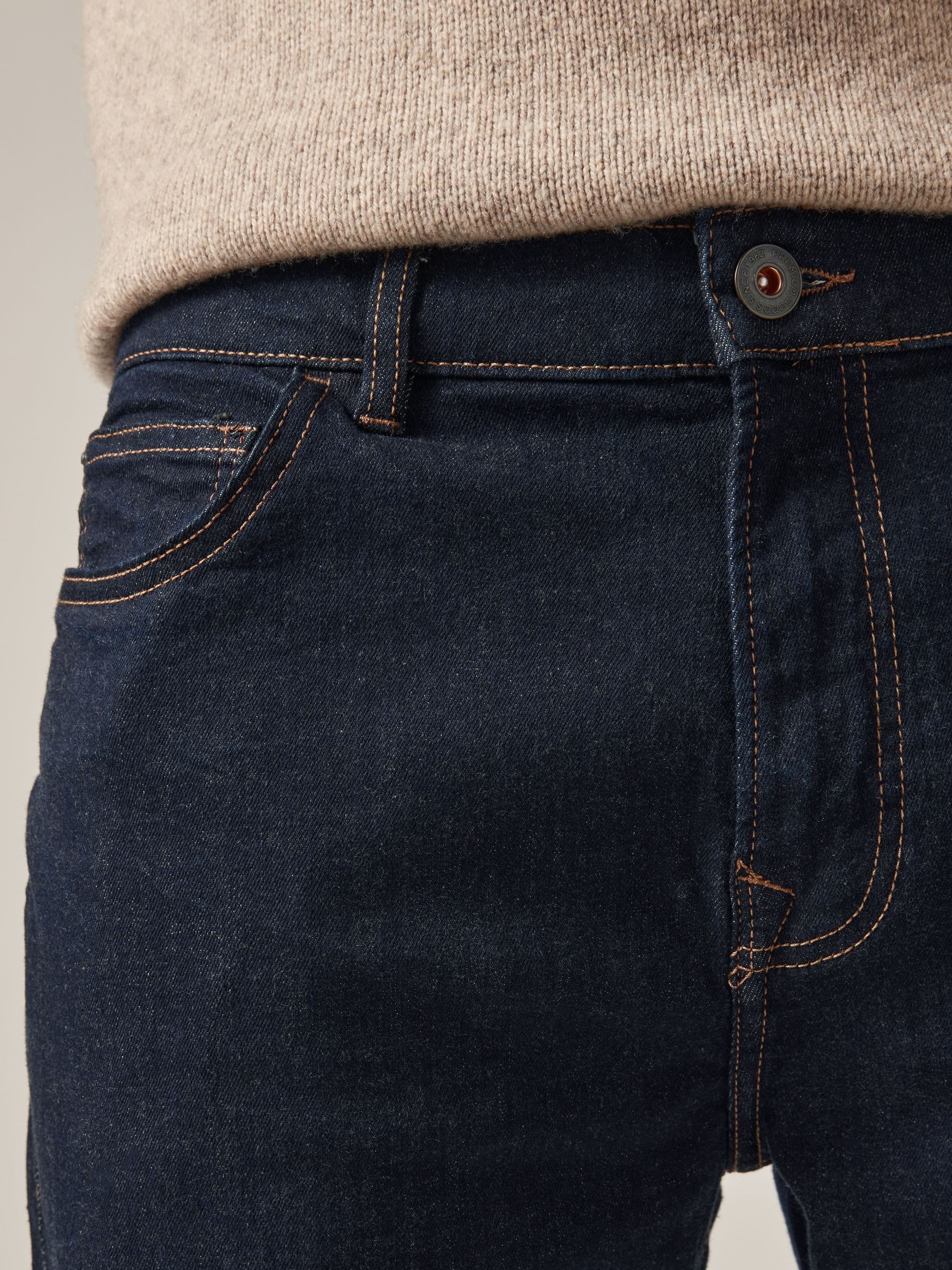 Indigo blauwe wassing - Rechte, klassieke jeans met stretch