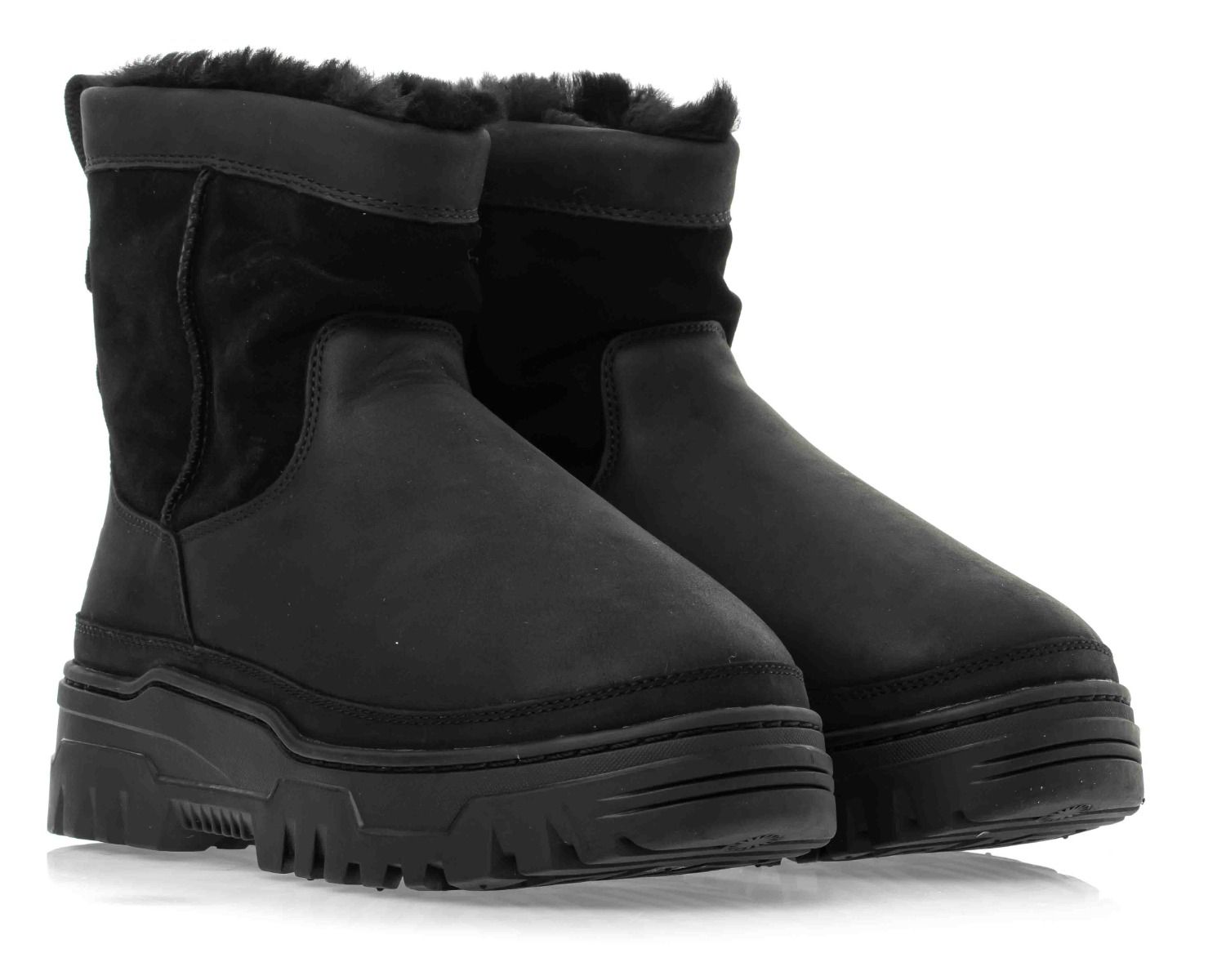 UGG Heritage Pull-On TrailGazer