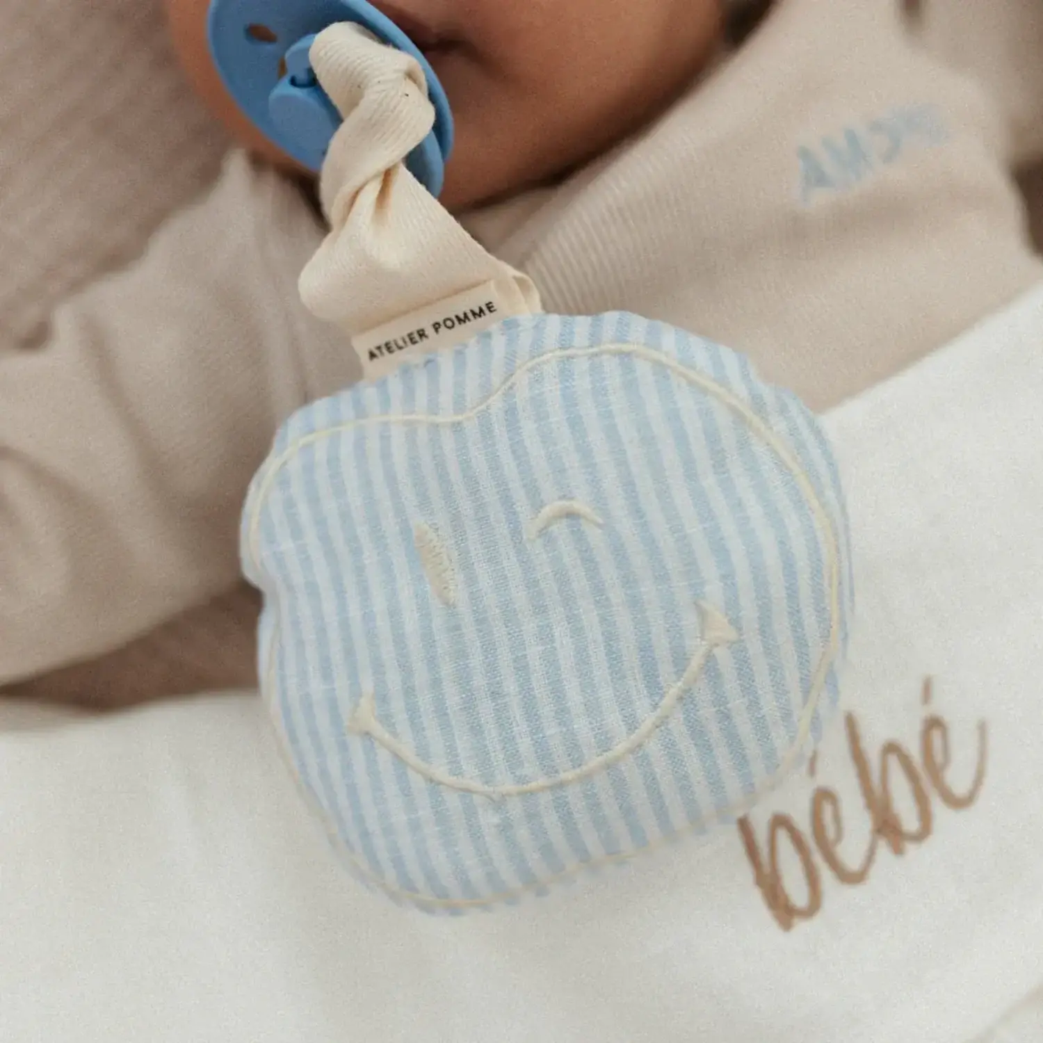 Atelier Pomme | Pacifier Cloth | Pomme | Lovely linen | Dreamy blue