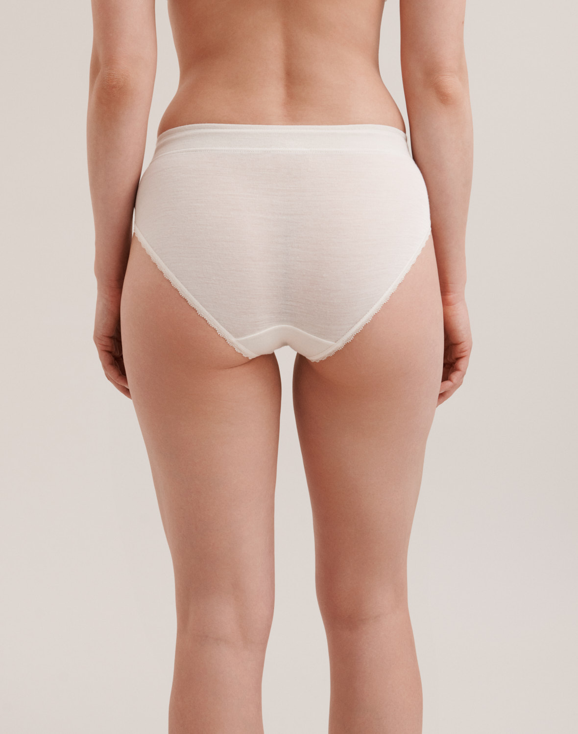 Hooggetailleerde slips van merinowol/zijde voor dames -