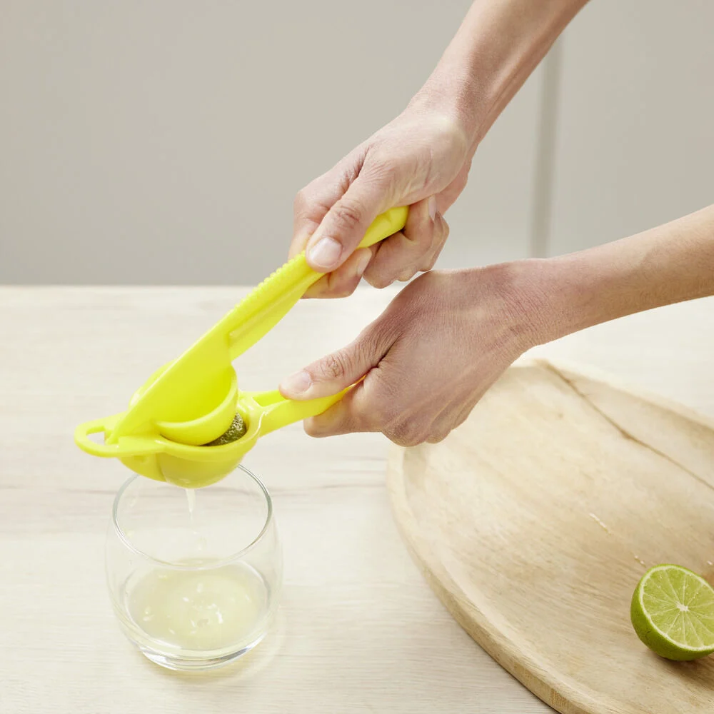 Pince presse citron manuel plastique vert