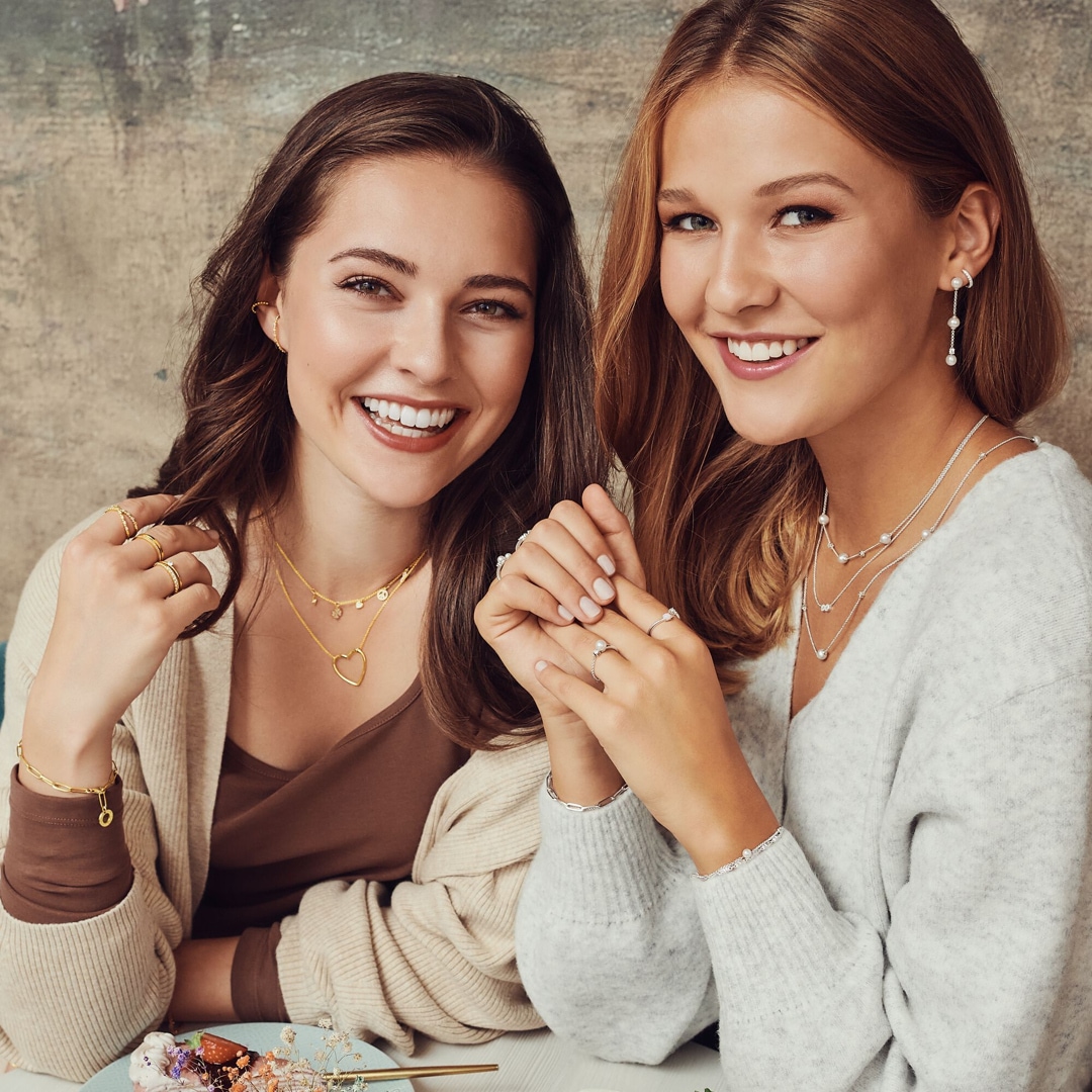 Thomas Sabo Kette Perlen mit weissen Steinen silber