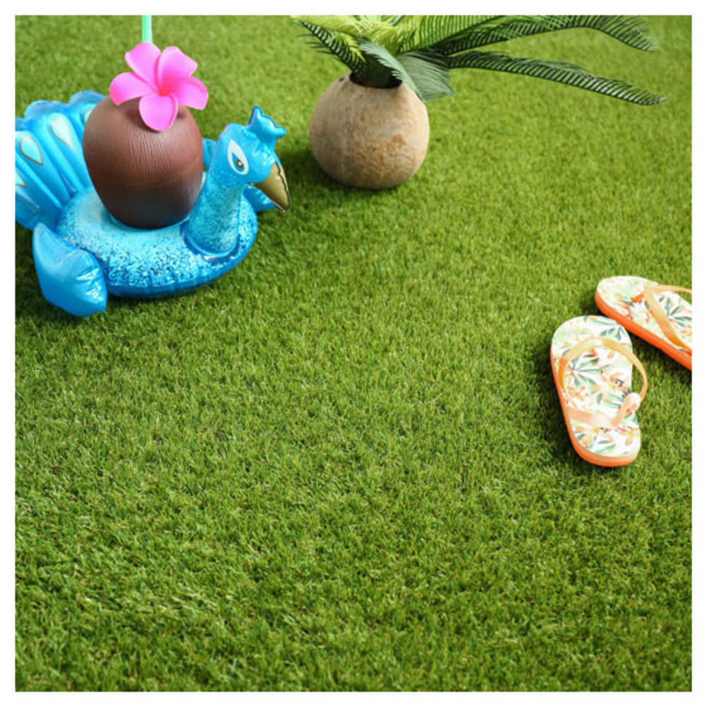 Gazon synthétique spécial piscine - 30 mm - 1m x 24m