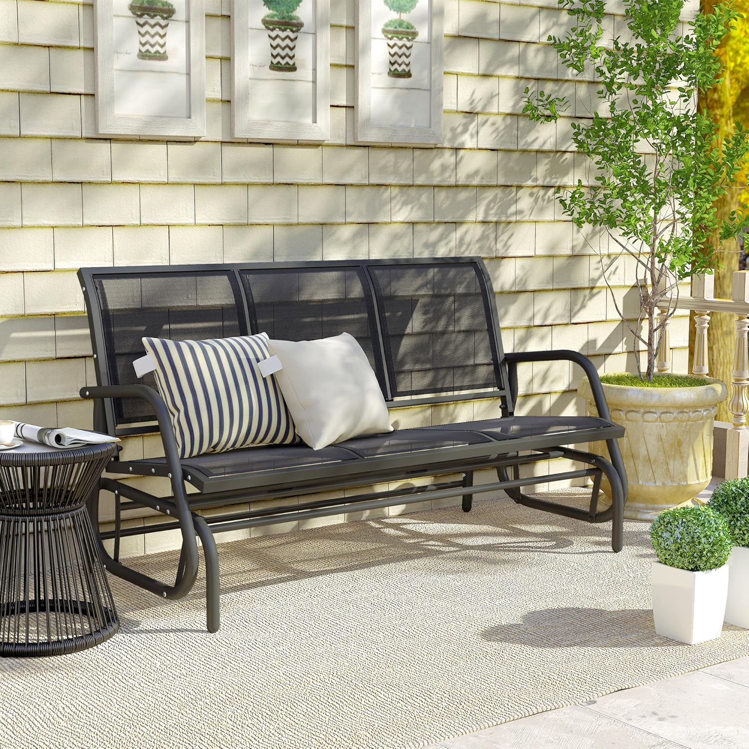 Outsunny 3-Sitzer Schaukelstuhl Gartenbank mit Schaukelmechanismus Gartenschaukel Sitzbank aus Metall Parkbank bis 300 kg belastbar Gartenmöbel für Garten, Terrasse, 147 x 70 x 85 cm Dunkelgrau