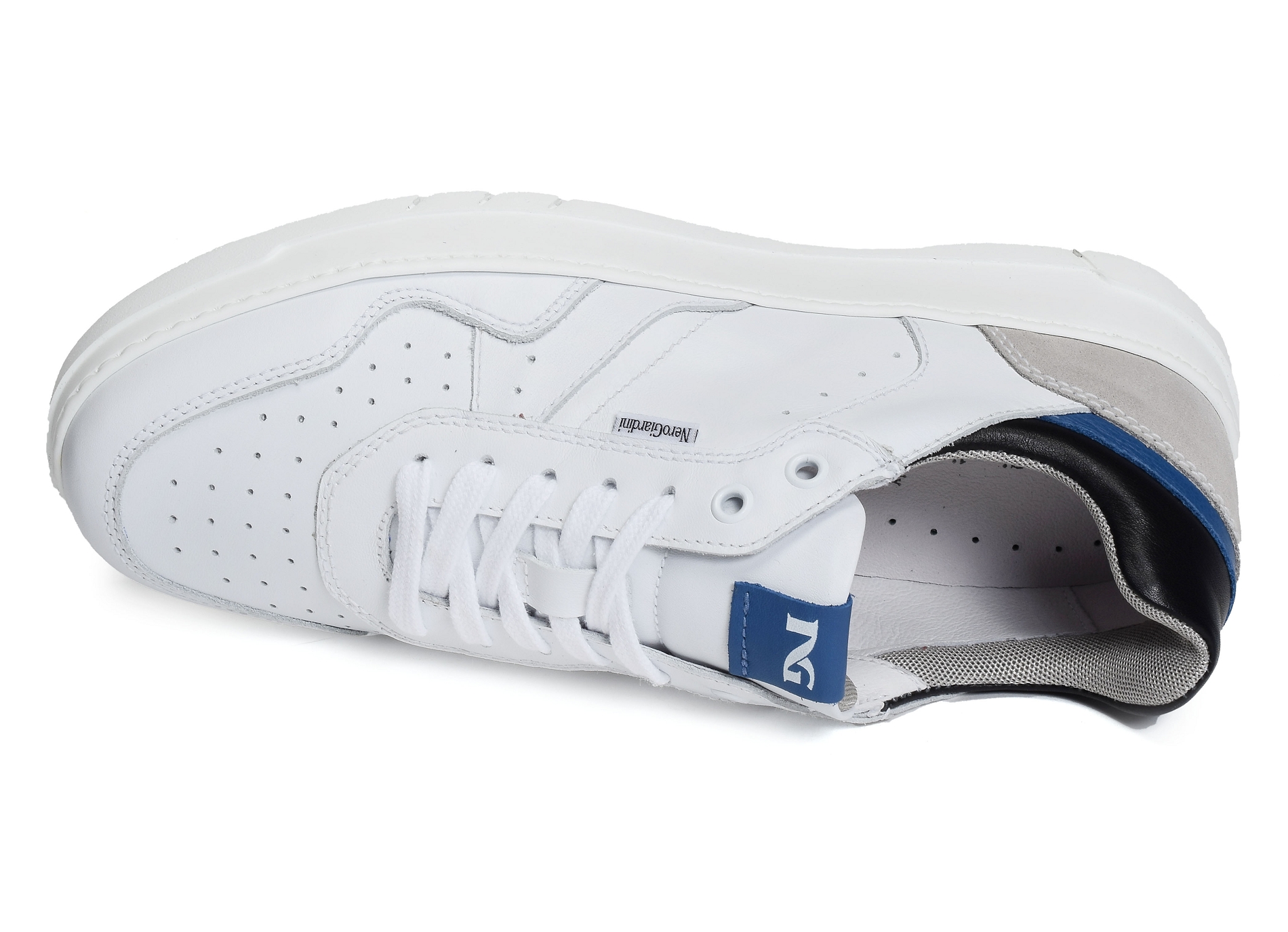 02870 blanc