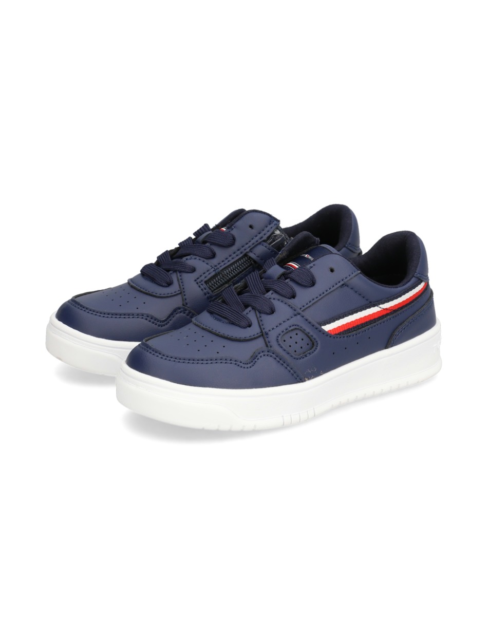 STRIPES LOW CUT LACE-UP SNEAKER