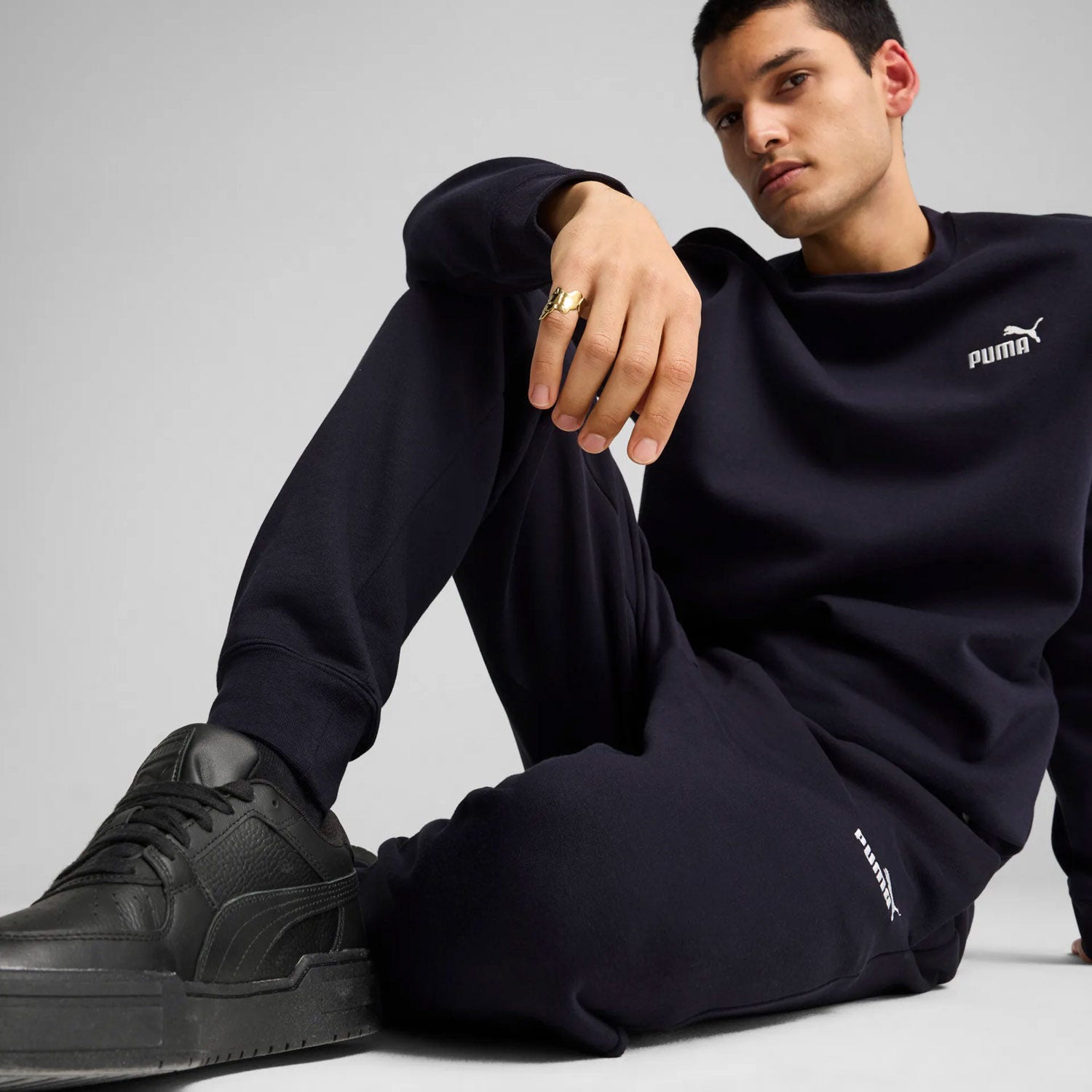 PUMA  PUMA Essentials No. 1 Logo Joggingbroek